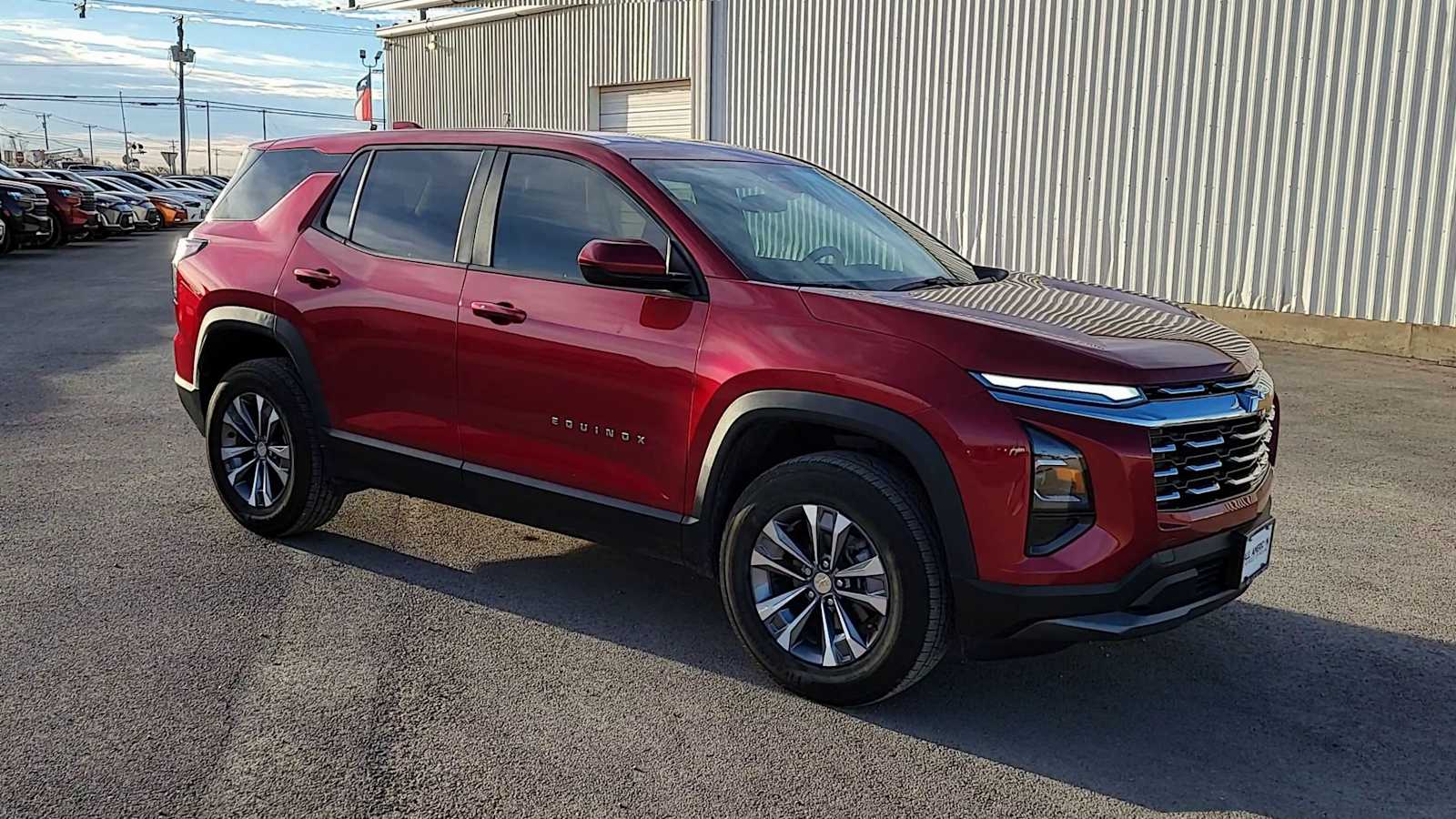 Thumbnail: 2026 Chevrolet Equinox - 2