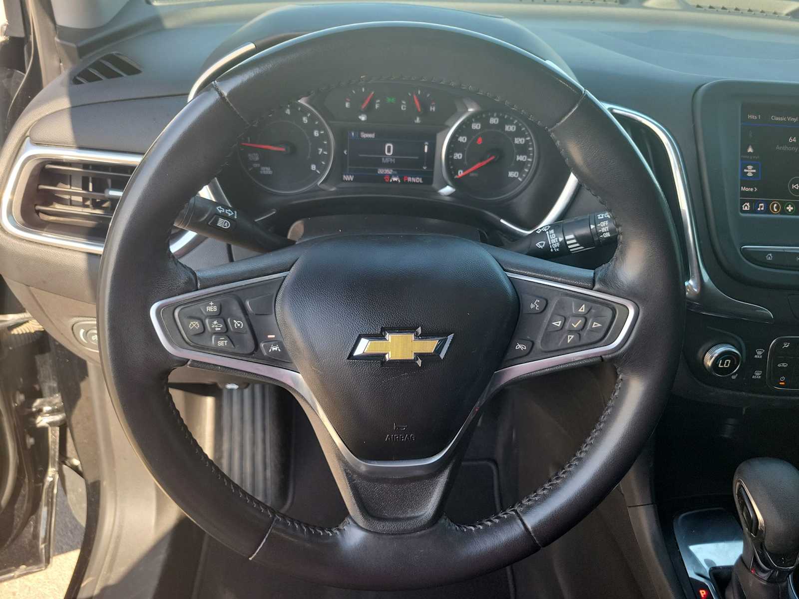 Thumbnail: 2022 Chevrolet Equinox - 23