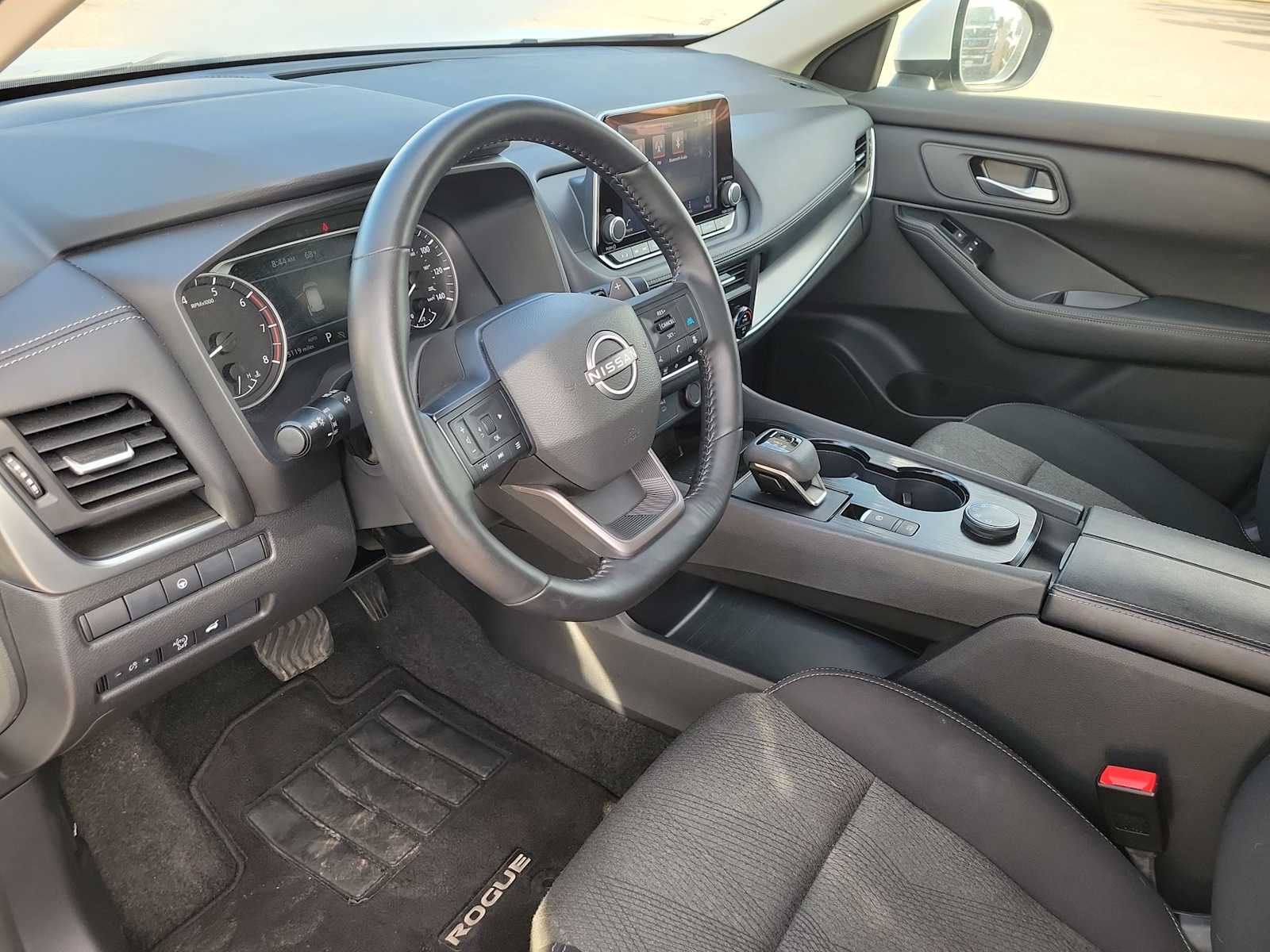 Thumbnail: 2025 Nissan Rogue - 10