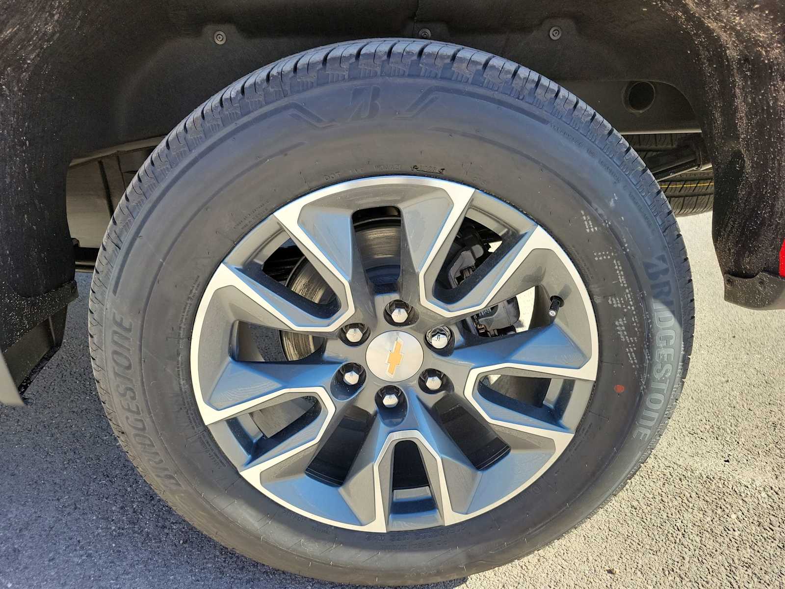 Thumbnail: 2026 Chevrolet Silverado 1500 - 16