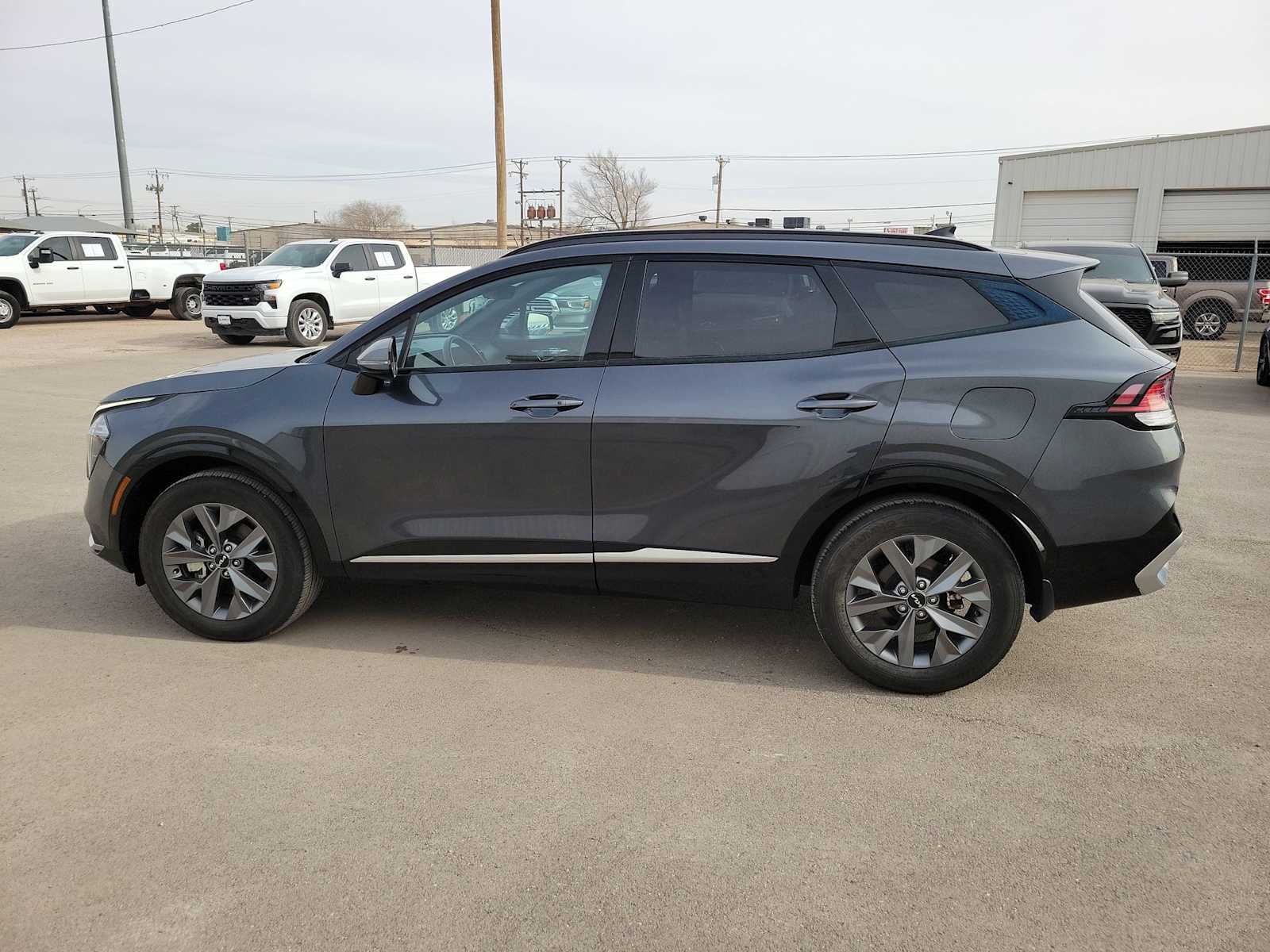 Thumbnail: 2023 Kia Sportage - 11