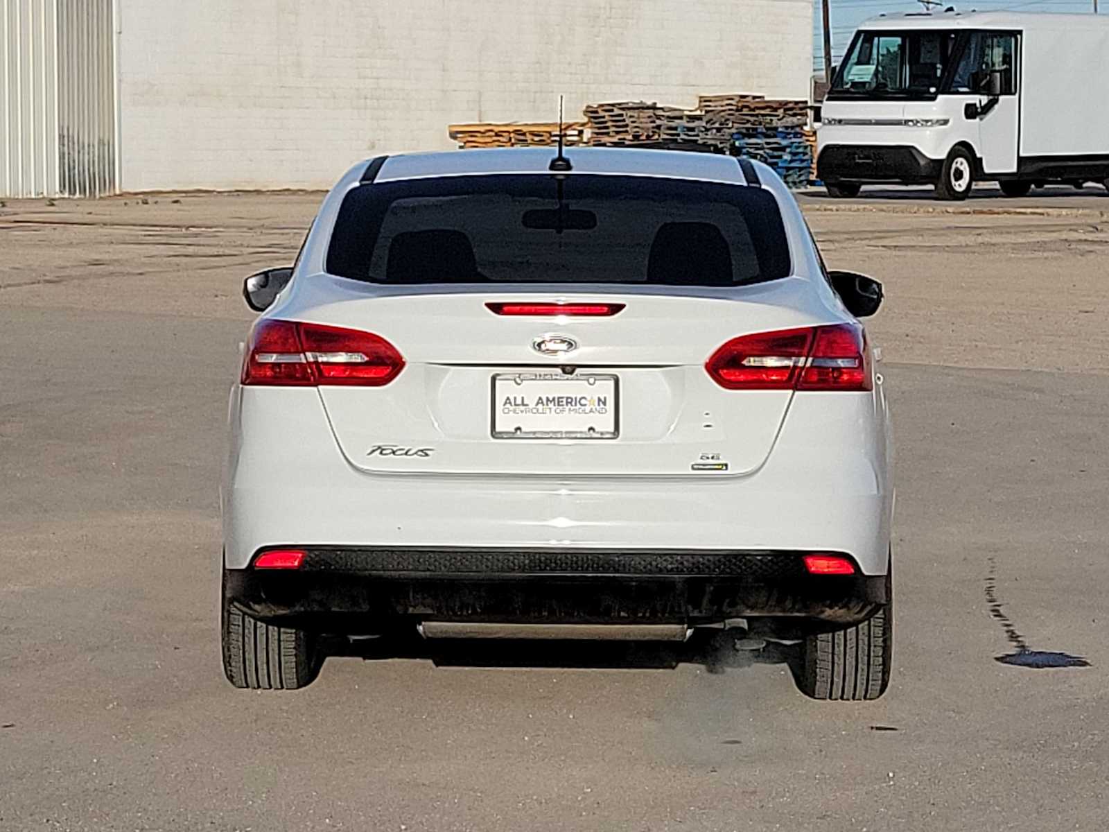 Thumbnail: 2016 Ford Focus - 13