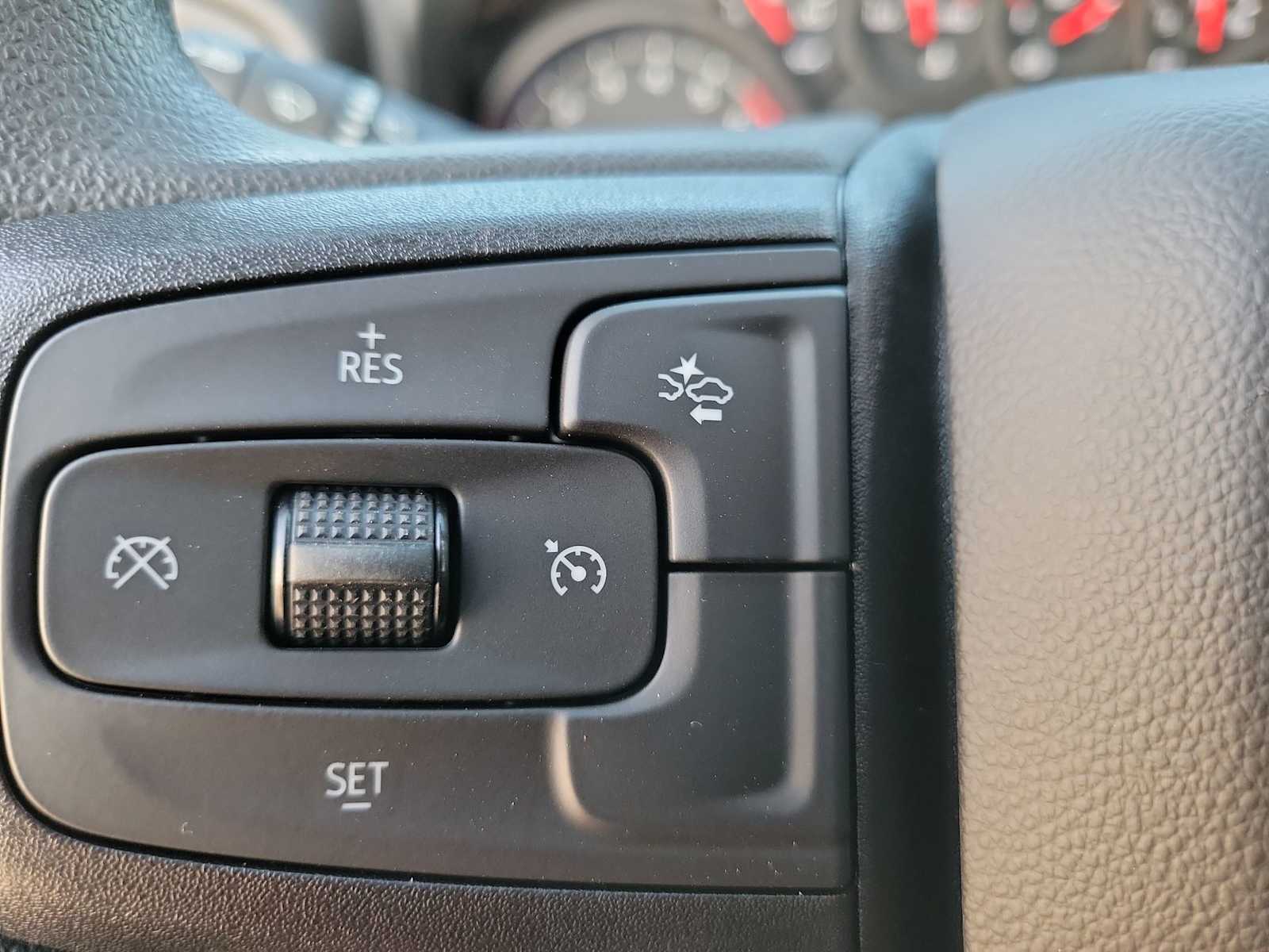 Thumbnail: 2026 Chevrolet Silverado 1500 - 27