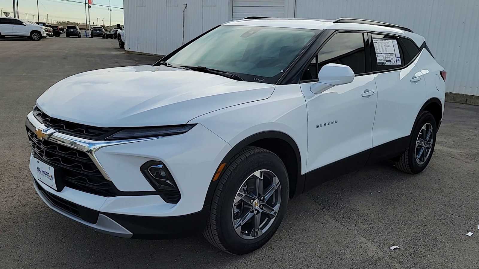 Thumbnail: 2026 Chevrolet Blazer - 4