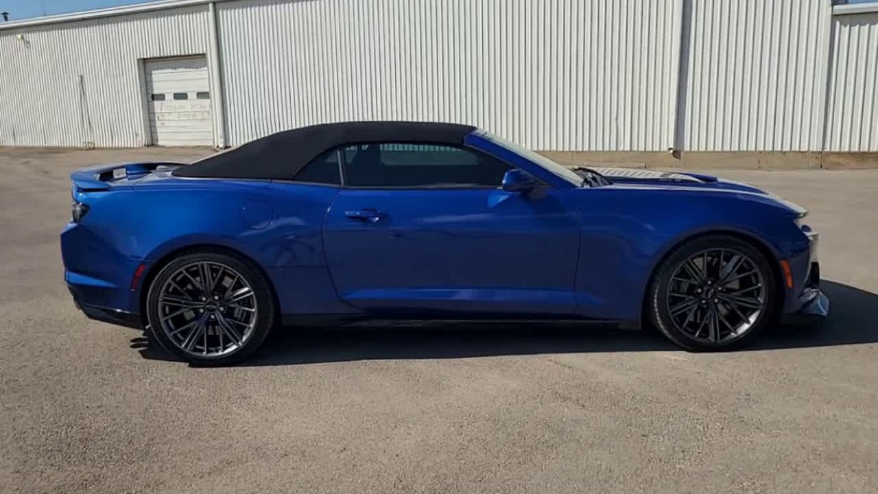 Thumbnail: 2022 Chevrolet Camaro - 9