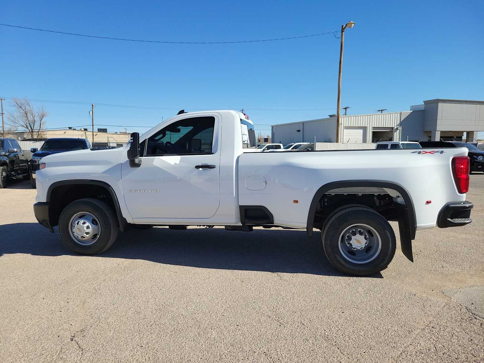Thumbnail: 2025 Chevrolet Silverado 3500 - 2