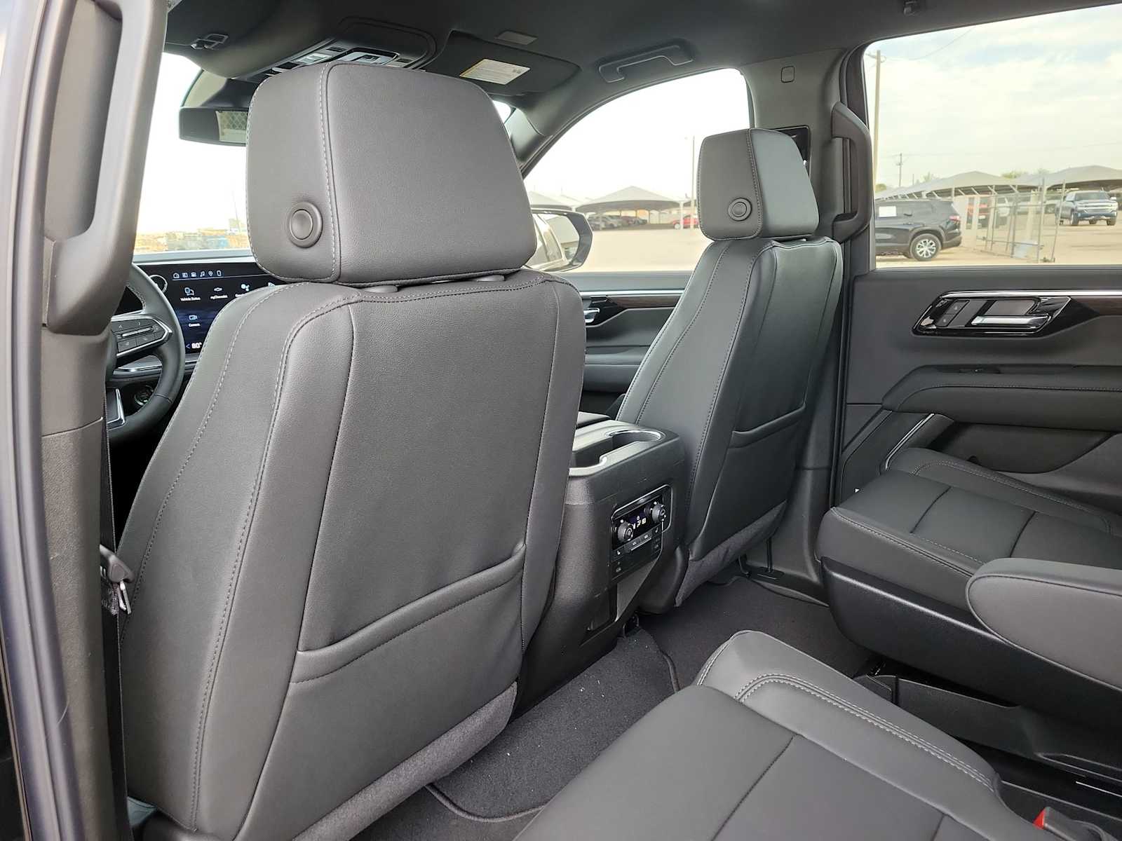 Thumbnail: 2026 Chevrolet Tahoe - 16