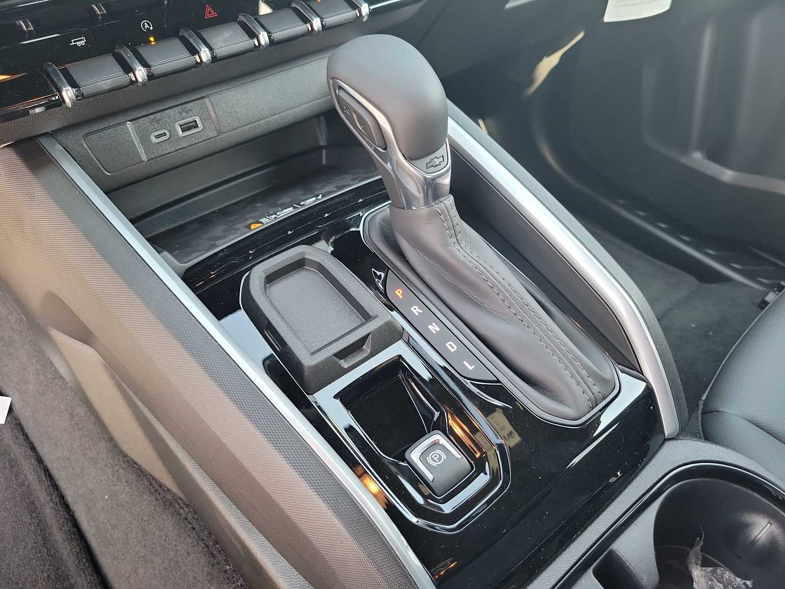 Thumbnail: 2026 Chevrolet Colorado - 25