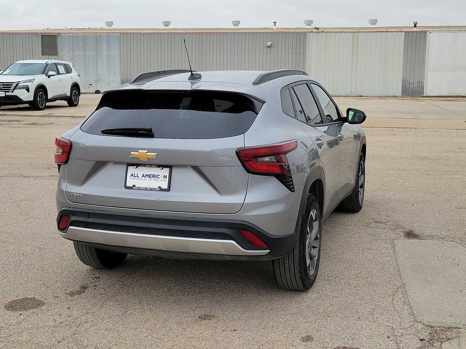 Thumbnail: 2025 Chevrolet Trax - 8