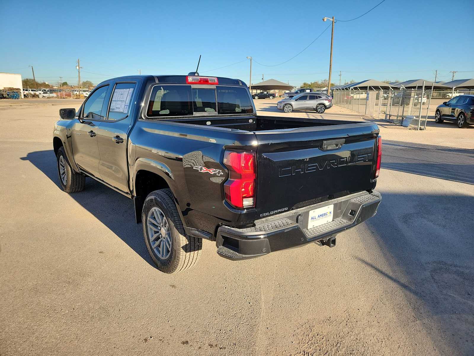 Thumbnail: 2026 Chevrolet Colorado - 12