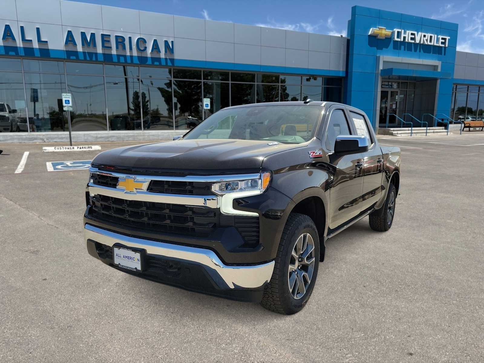 Thumbnail: 2025 Chevrolet Silverado 1500 - 1