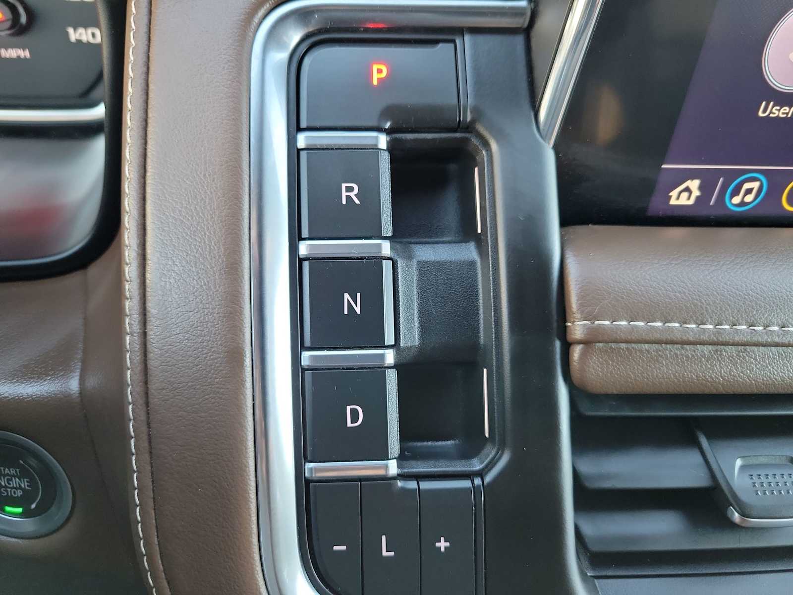 Thumbnail: 2021 Chevrolet Suburban - 20