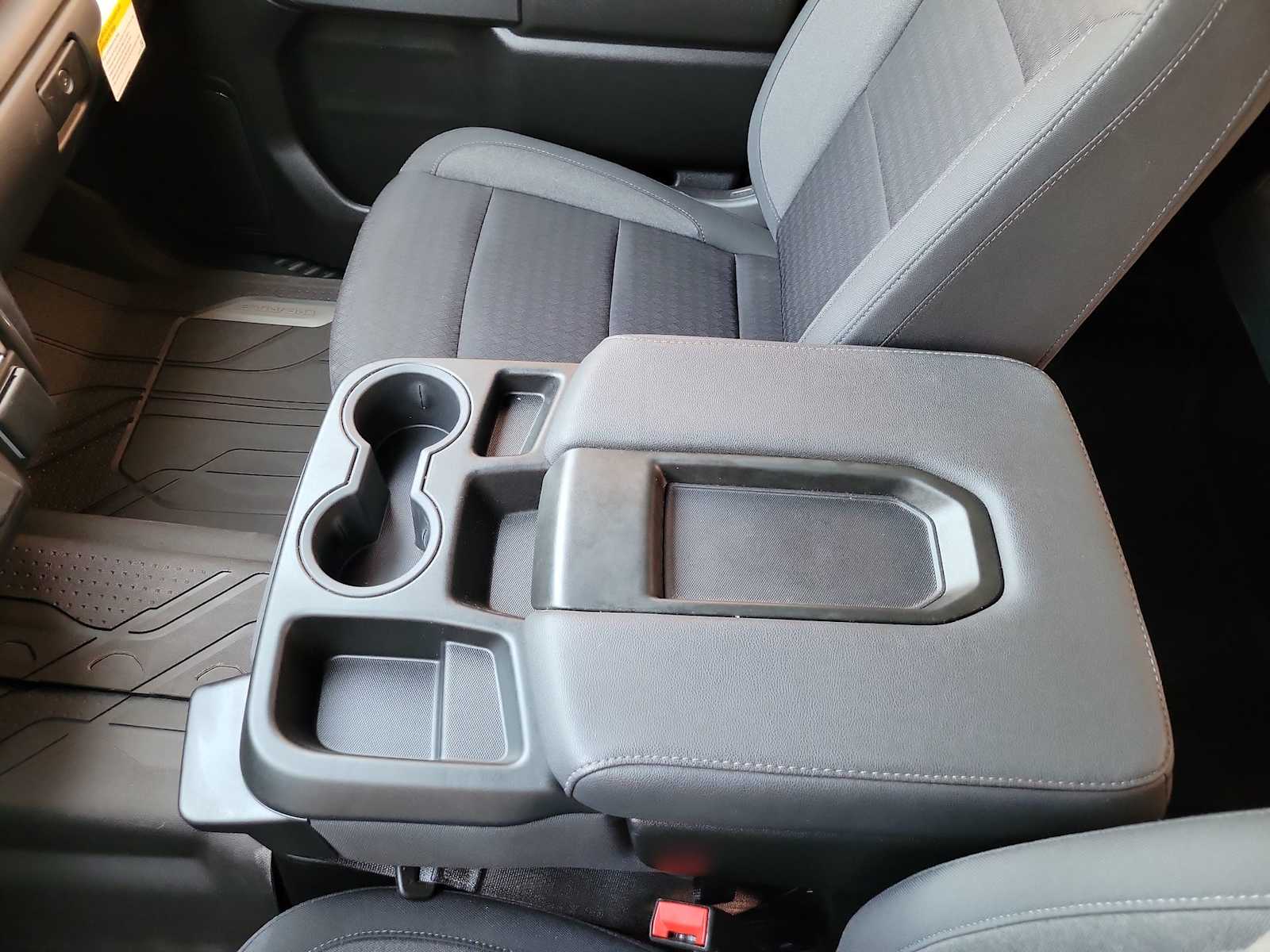 Thumbnail: 2024 Chevrolet Silverado 1500 - 19