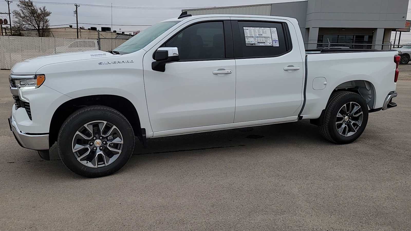 Thumbnail: 2026 Chevrolet Silverado 1500 - 4