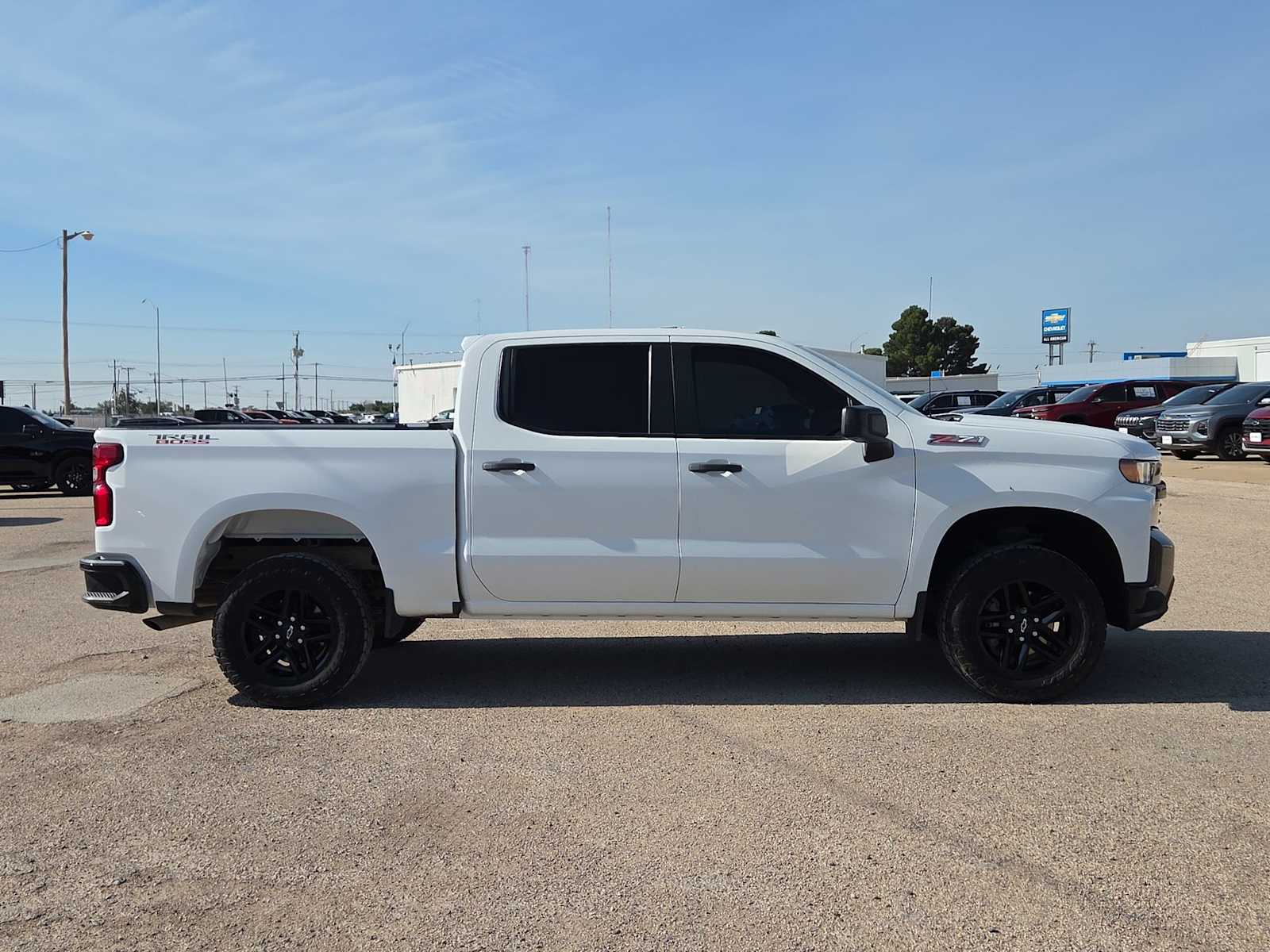 Thumbnail: 2022 Chevrolet Silverado 1500 - 9