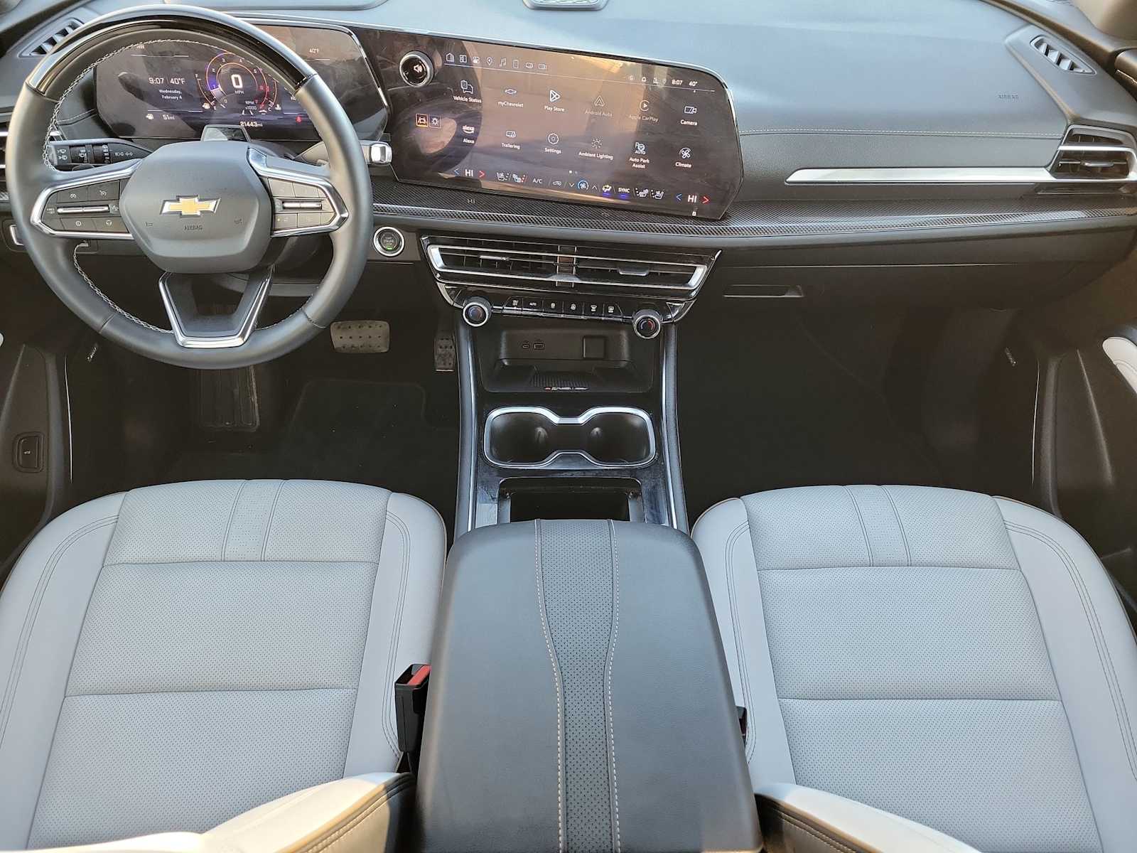 Thumbnail: 2025 Chevrolet Traverse - 14