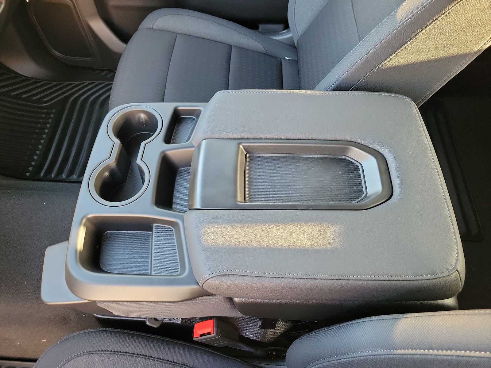 Thumbnail: 2026 Chevrolet Silverado 1500 - 24