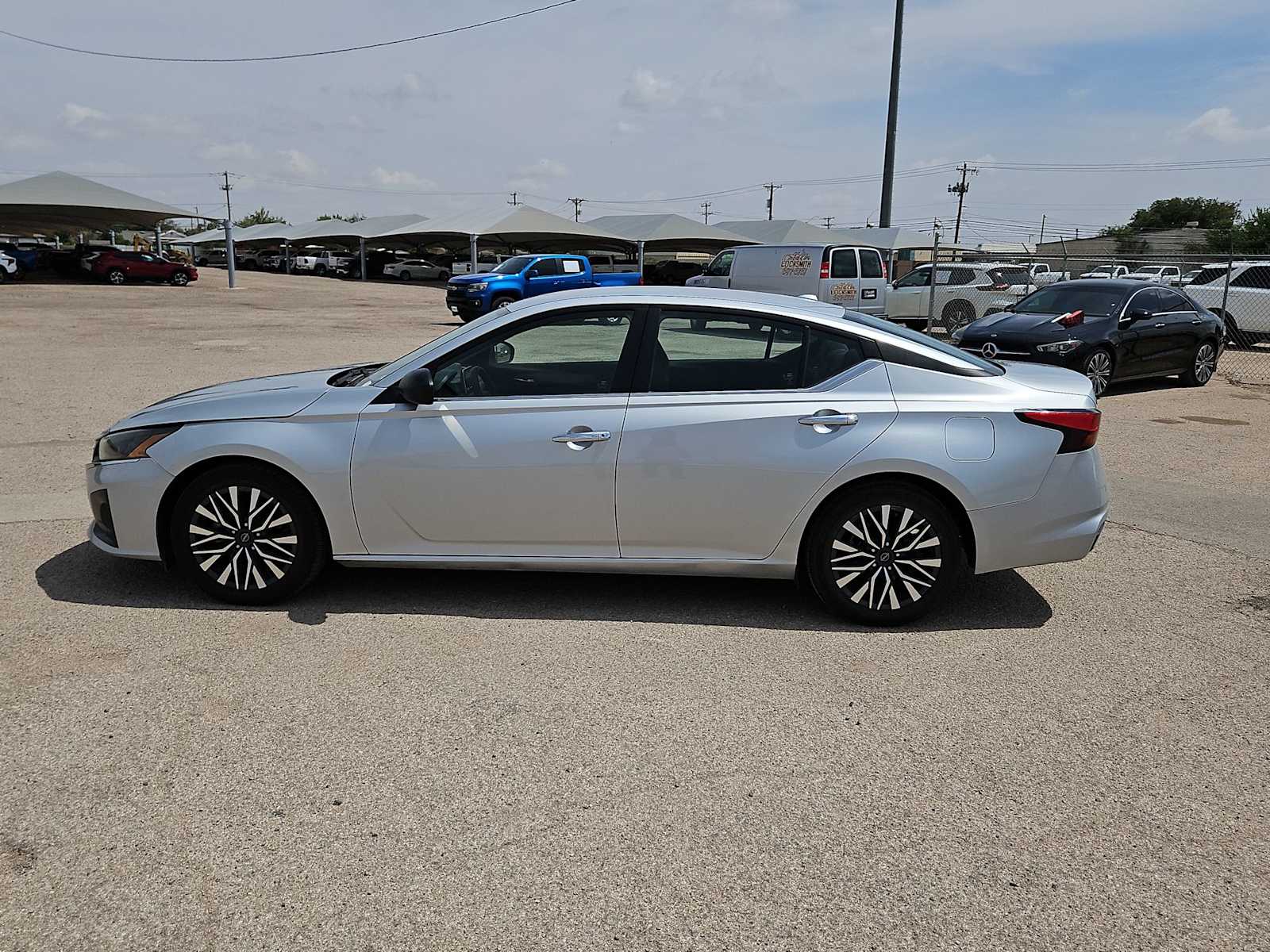 Thumbnail: 2024 Nissan Altima - 5