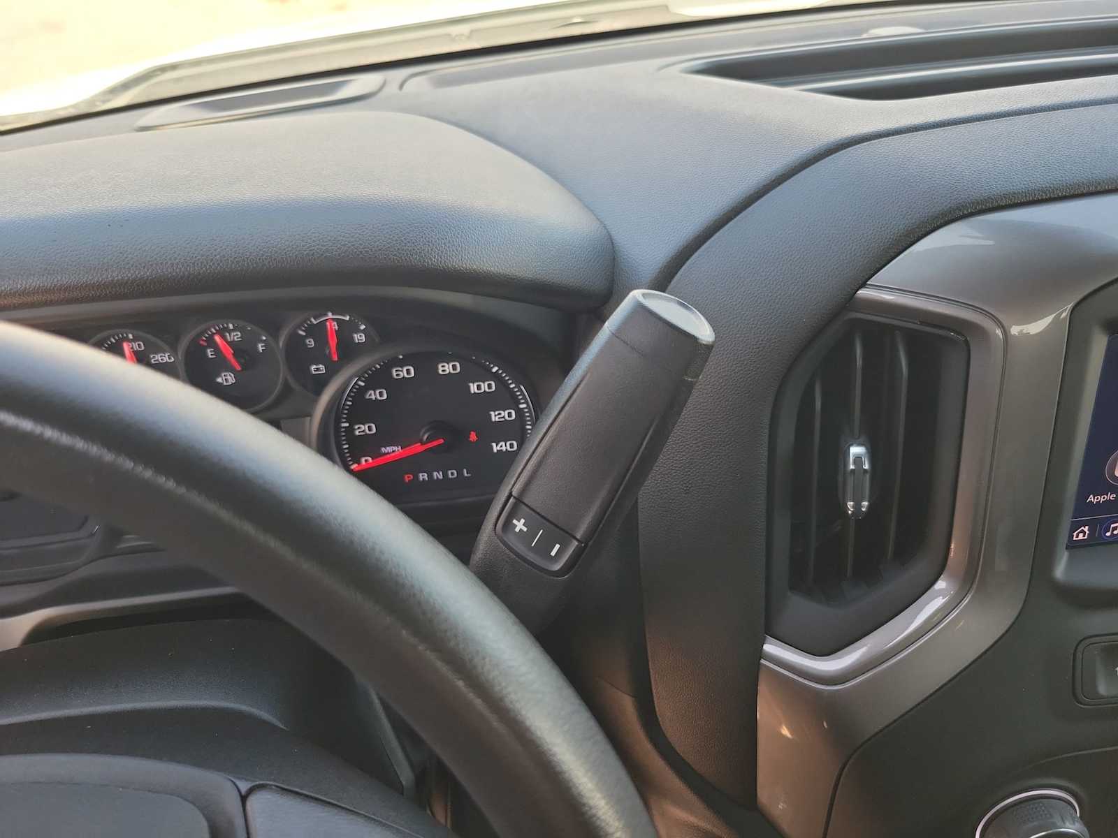 Thumbnail: 2022 Chevrolet Silverado 1500 - 25