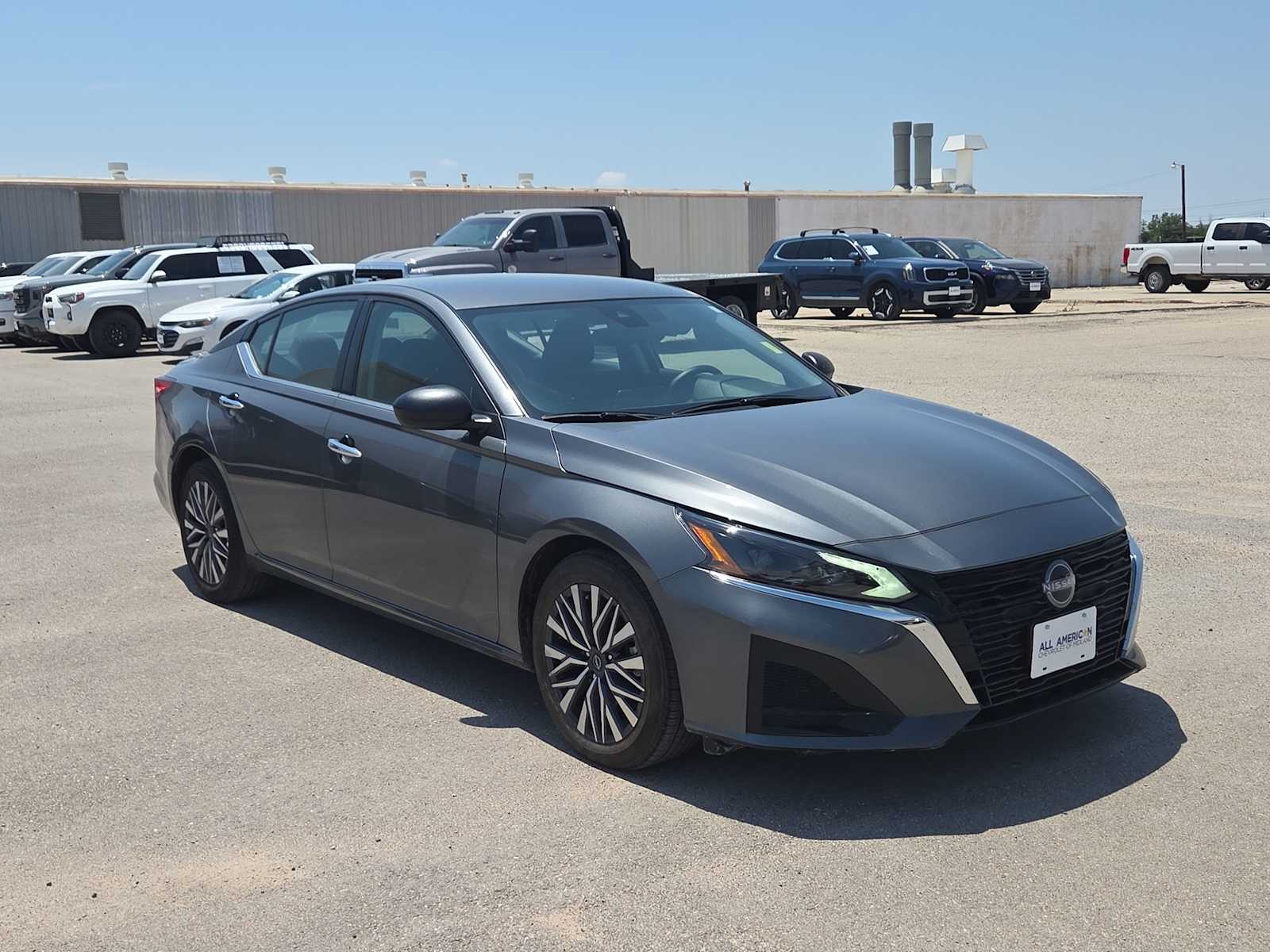 Thumbnail: 2025 Nissan Altima - 2