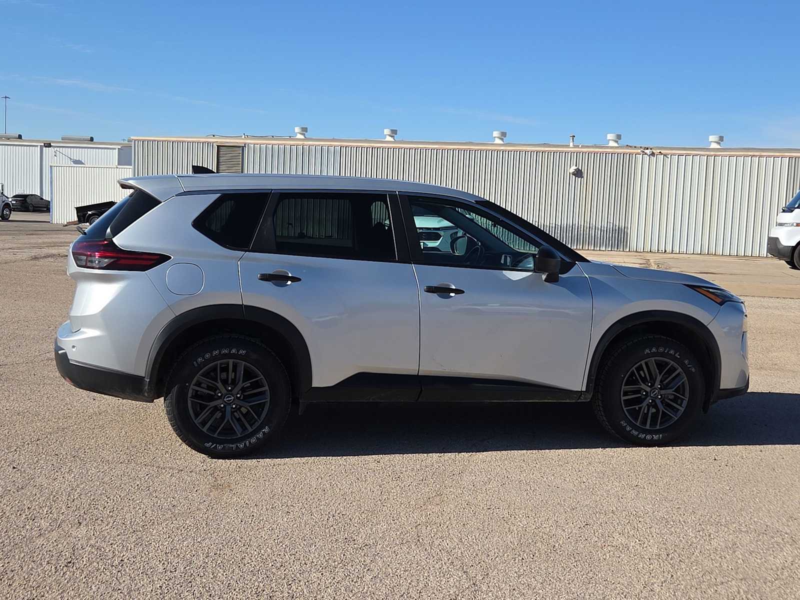 Thumbnail: 2024 Nissan Rogue - 9