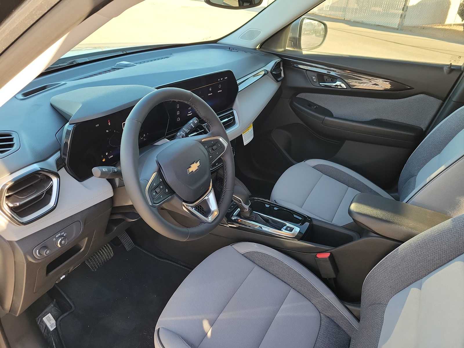 Thumbnail: 2026 Chevrolet TrailBlazer - 10