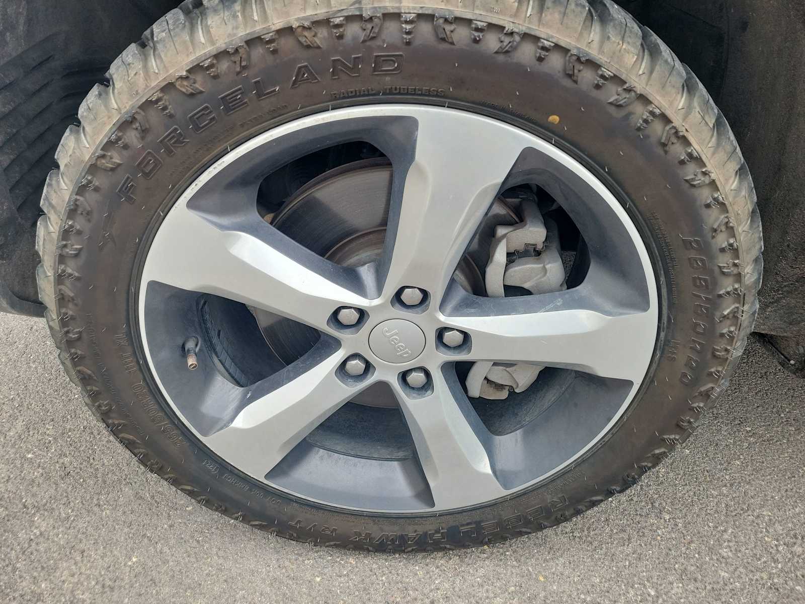 Thumbnail: 2021 Jeep Grand Cherokee L - 16