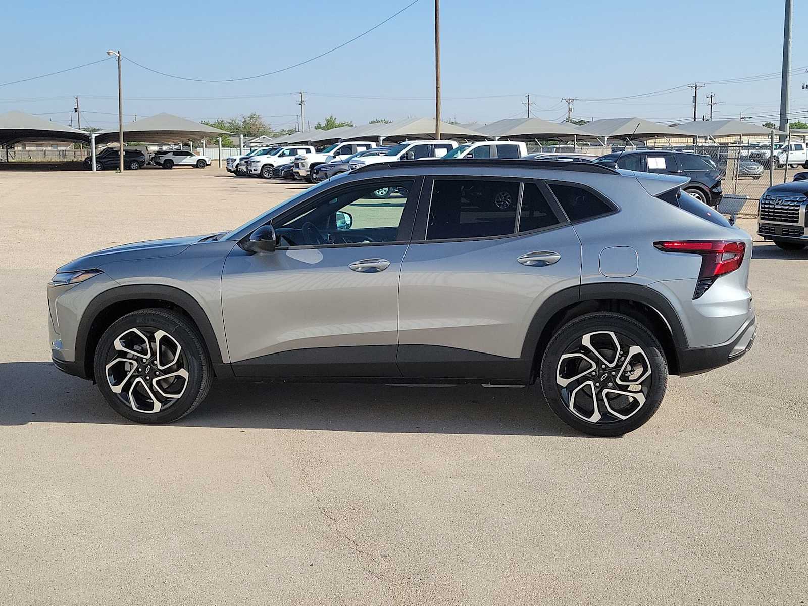 Thumbnail: 2026 Chevrolet Trax - 5