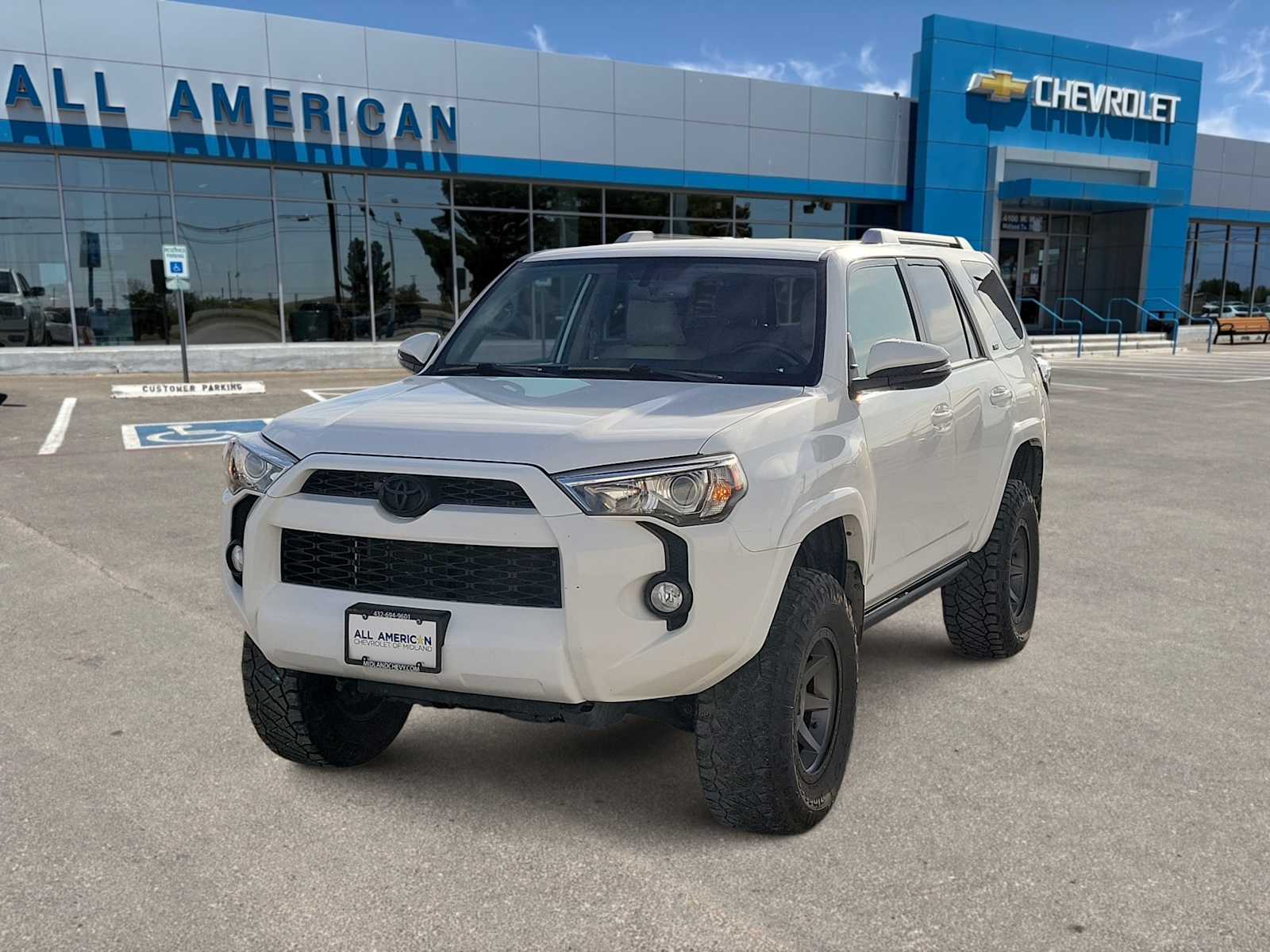 Thumbnail: 2017 Toyota 4Runner - 1