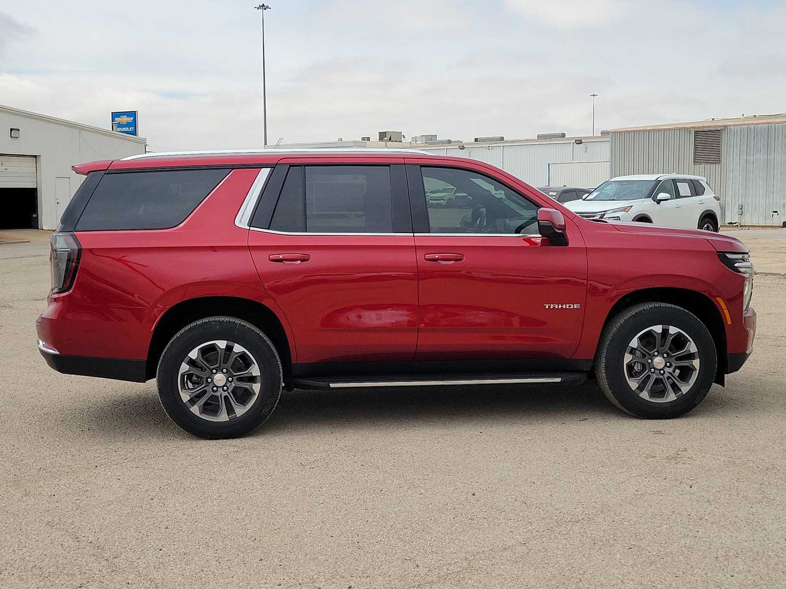 Thumbnail: 2026 Chevrolet Tahoe - 9
