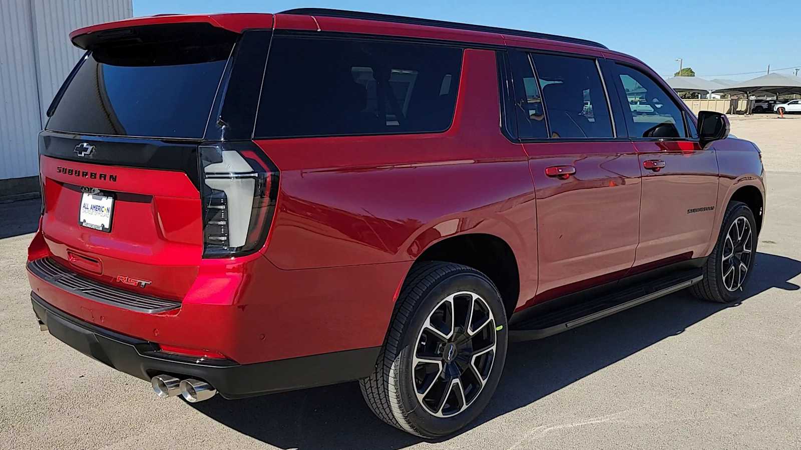 Thumbnail: 2026 Chevrolet Suburban - 8