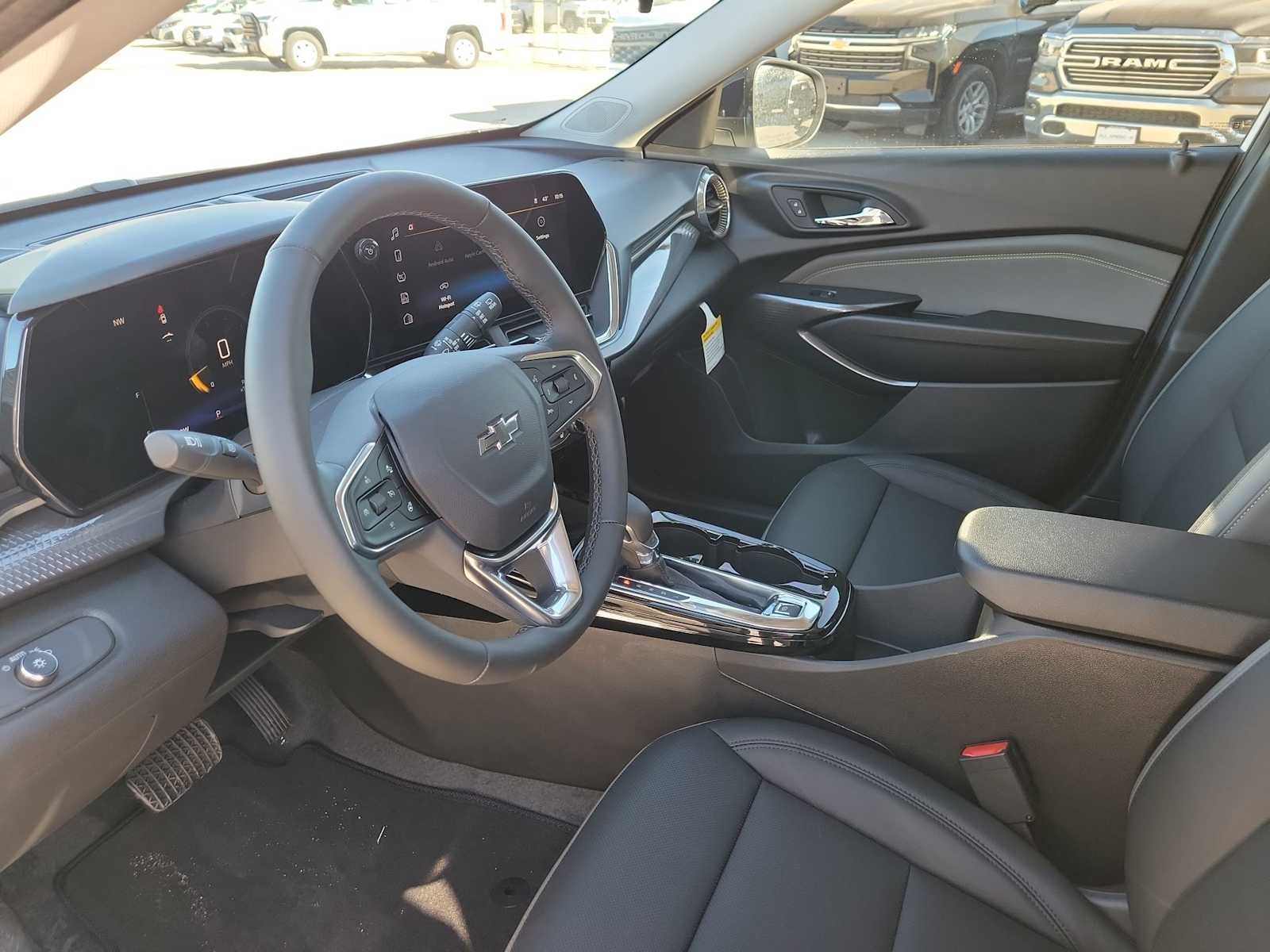 Thumbnail: 2026 Chevrolet Trax - 10