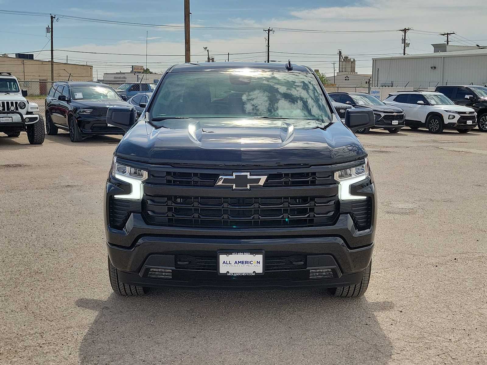 Thumbnail: 2026 Chevrolet Silverado 1500 - 3