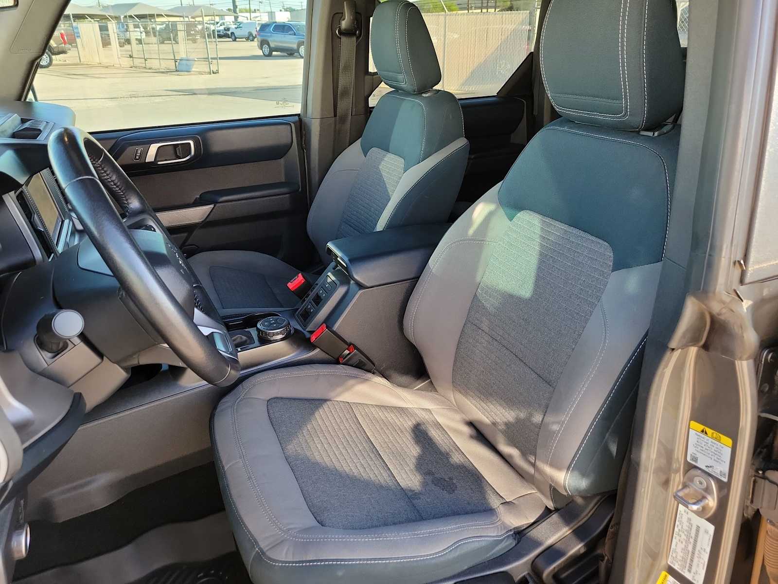 Thumbnail: 2022 Ford Bronco - 14