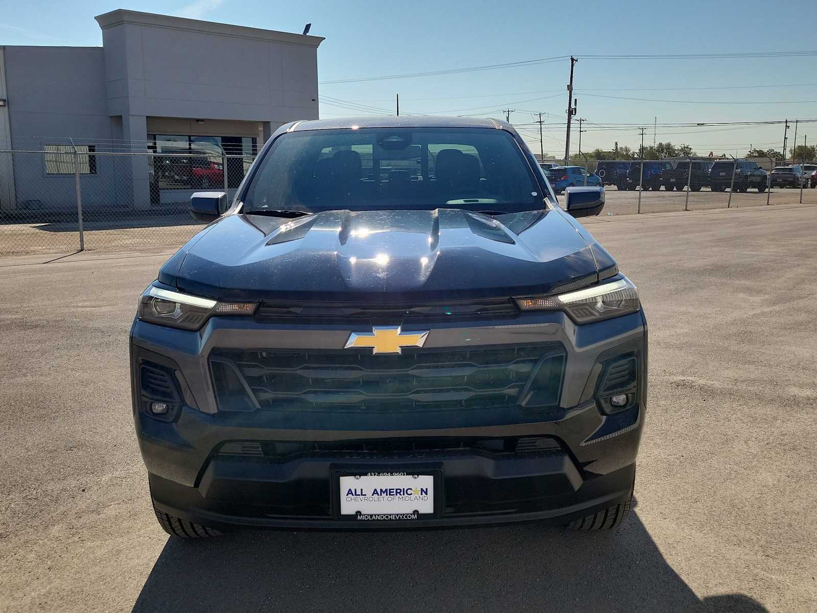 Thumbnail: 2026 Chevrolet Colorado - 14