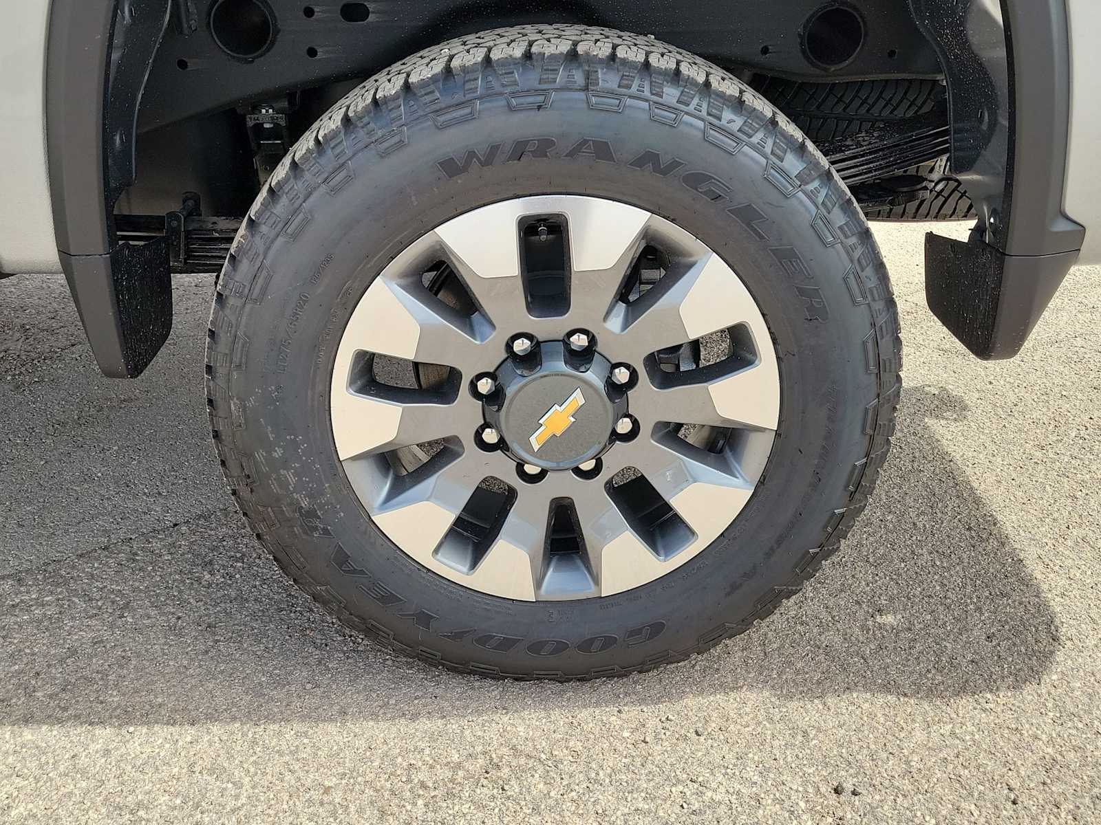 Thumbnail: 2026 Chevrolet Silverado 2500 - 12