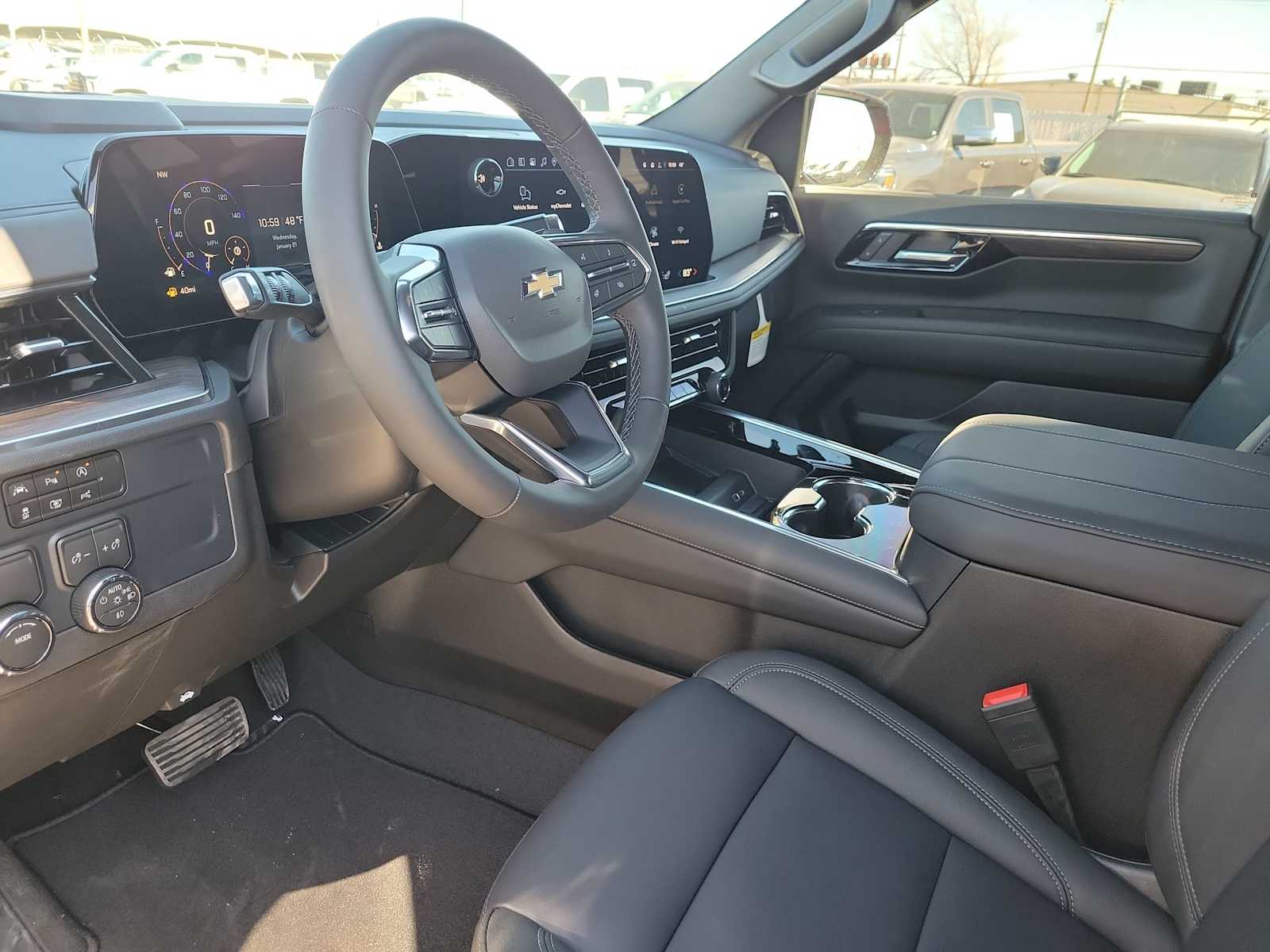 Thumbnail: 2026 Chevrolet Suburban - 10