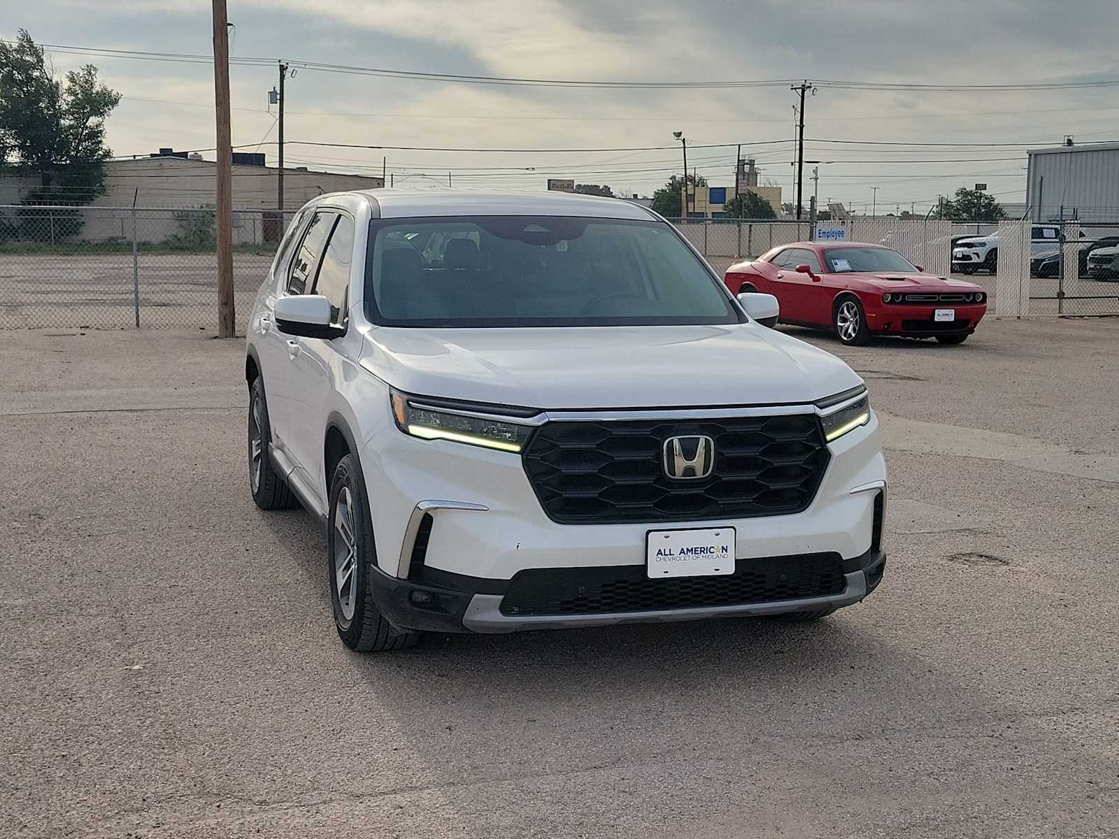Thumbnail: 2023 Honda Pilot - 2