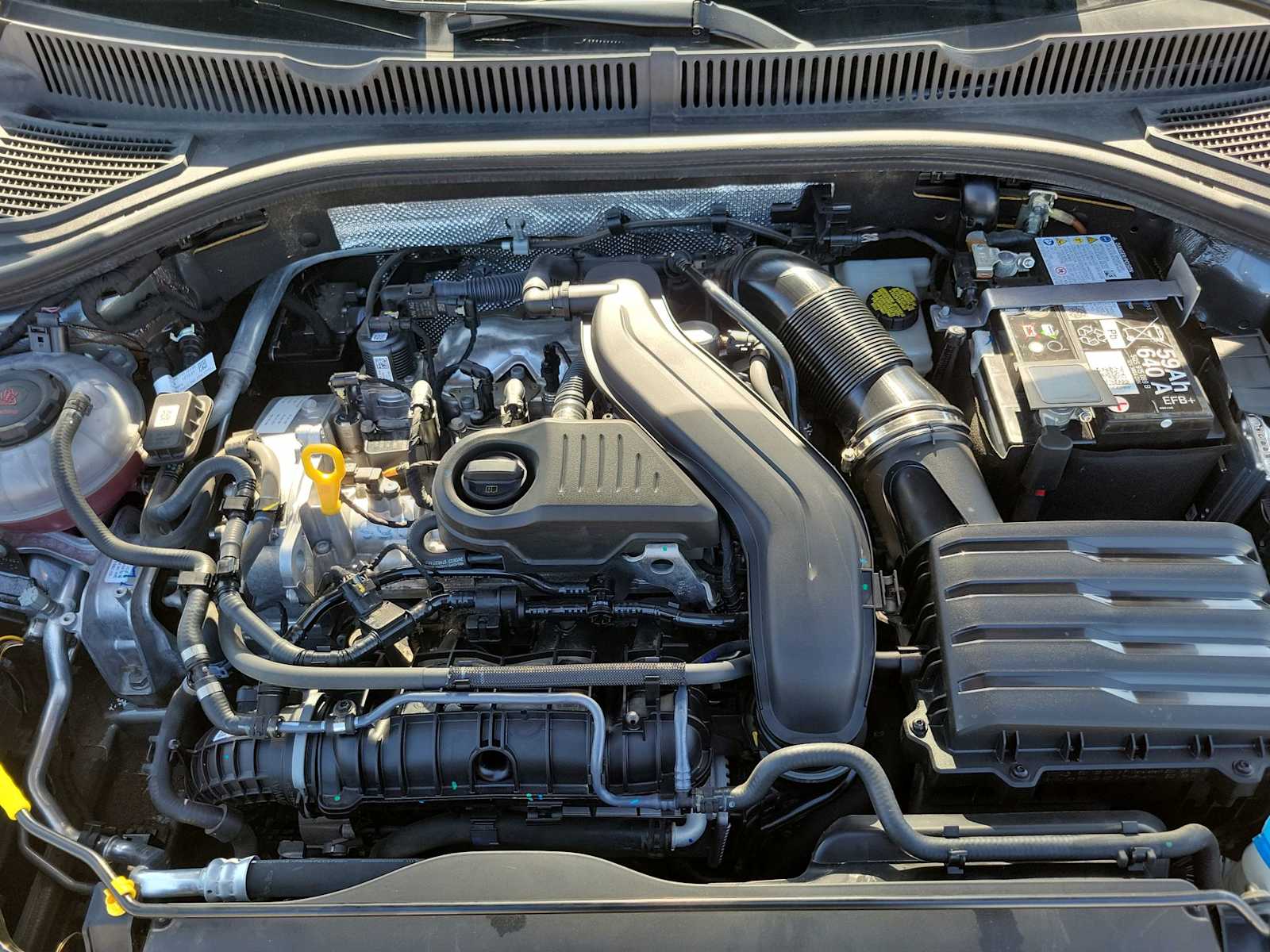 Thumbnail: 2024 Volkswagen Jetta - 17