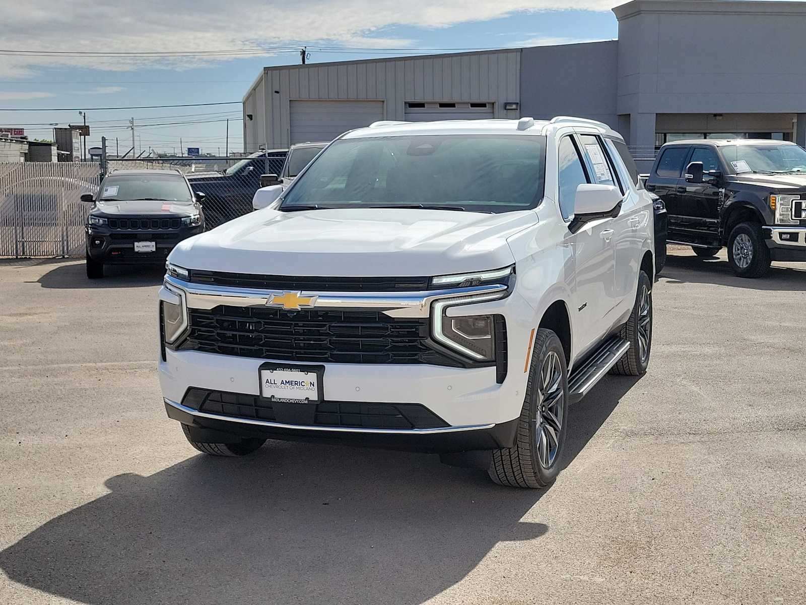 Thumbnail: 2026 Chevrolet Tahoe - 4