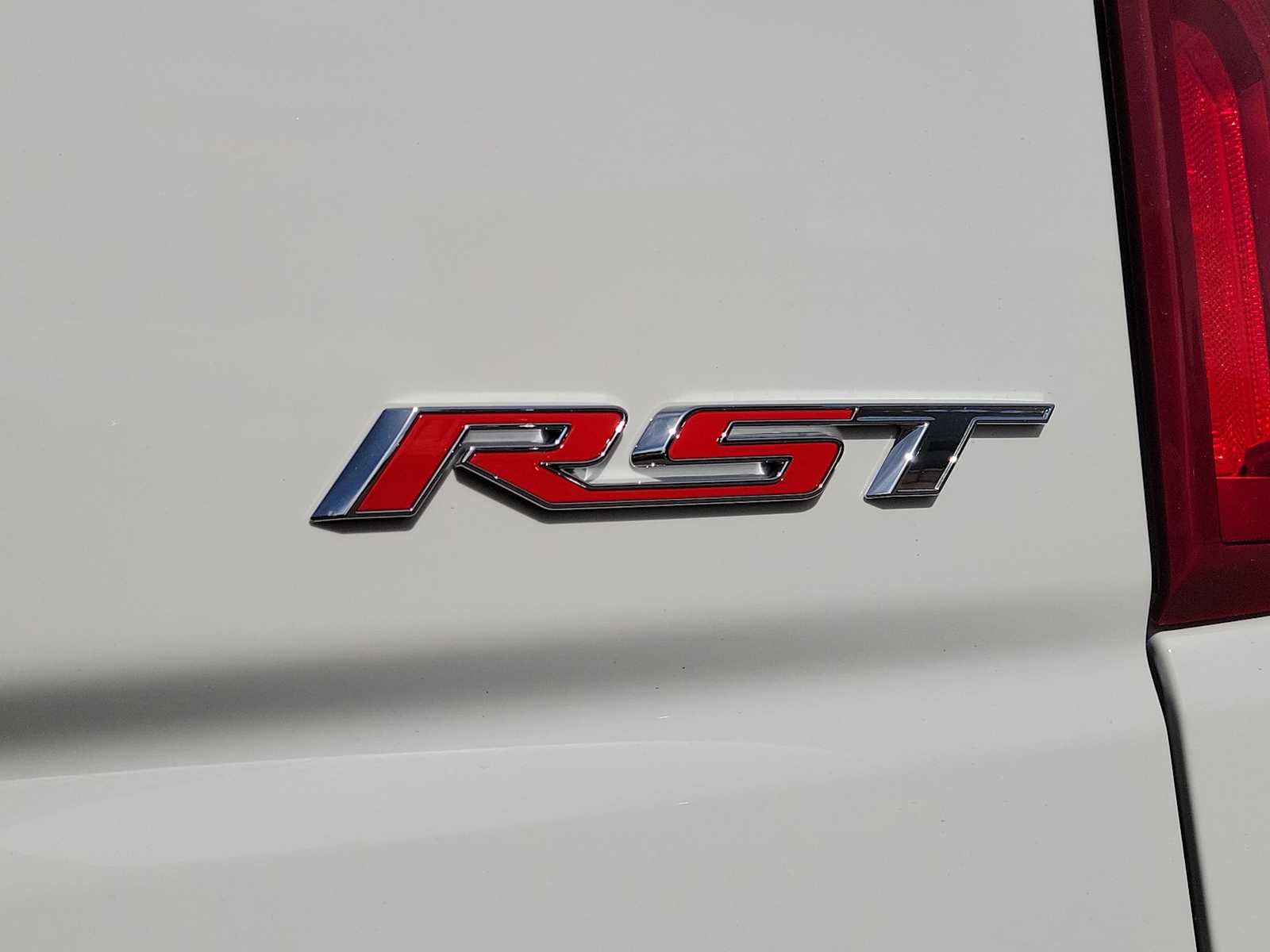 Thumbnail: 2026 Chevrolet Silverado 1500 - 11