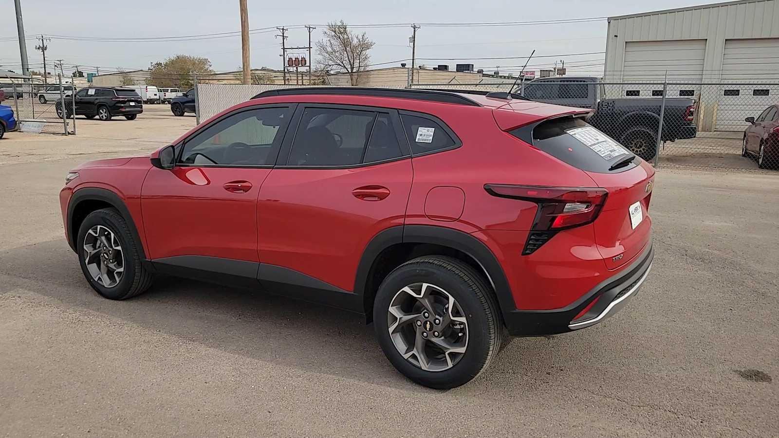 Thumbnail: 2026 Chevrolet Trax - 6