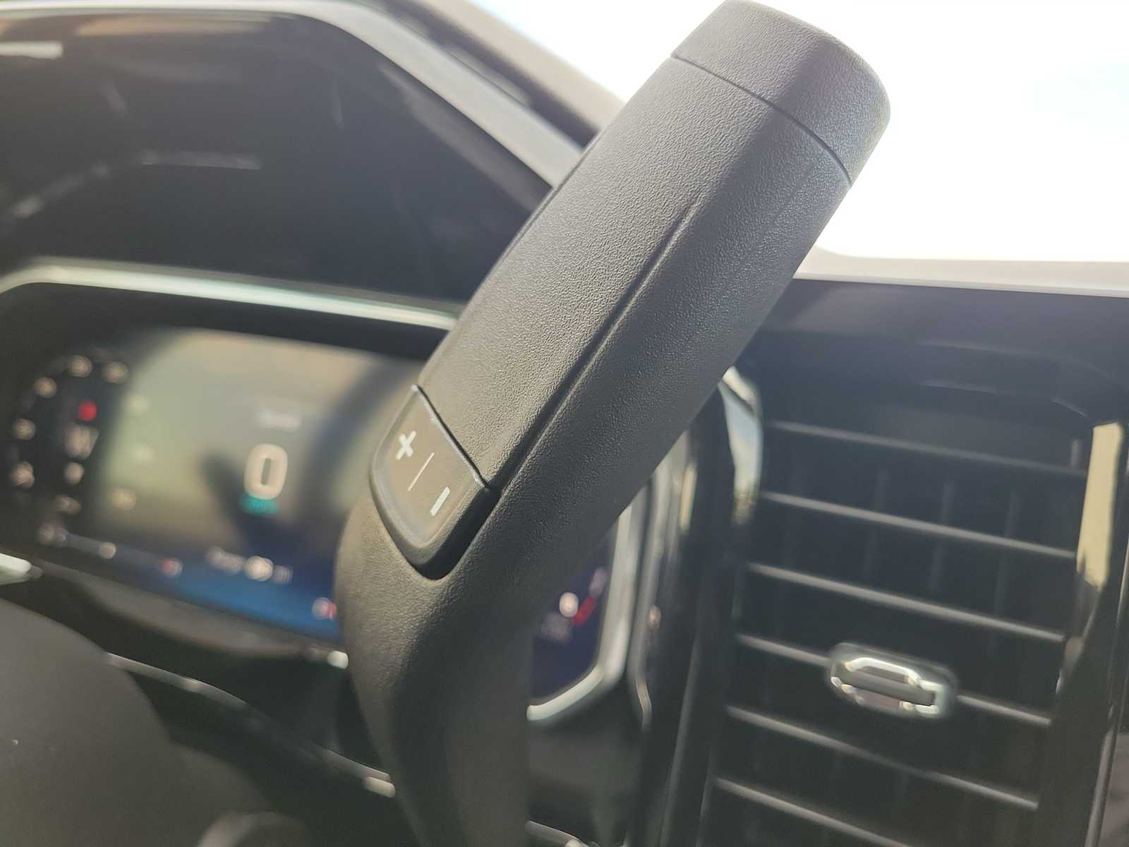 Thumbnail: 2026 Chevrolet Silverado 1500 - 21