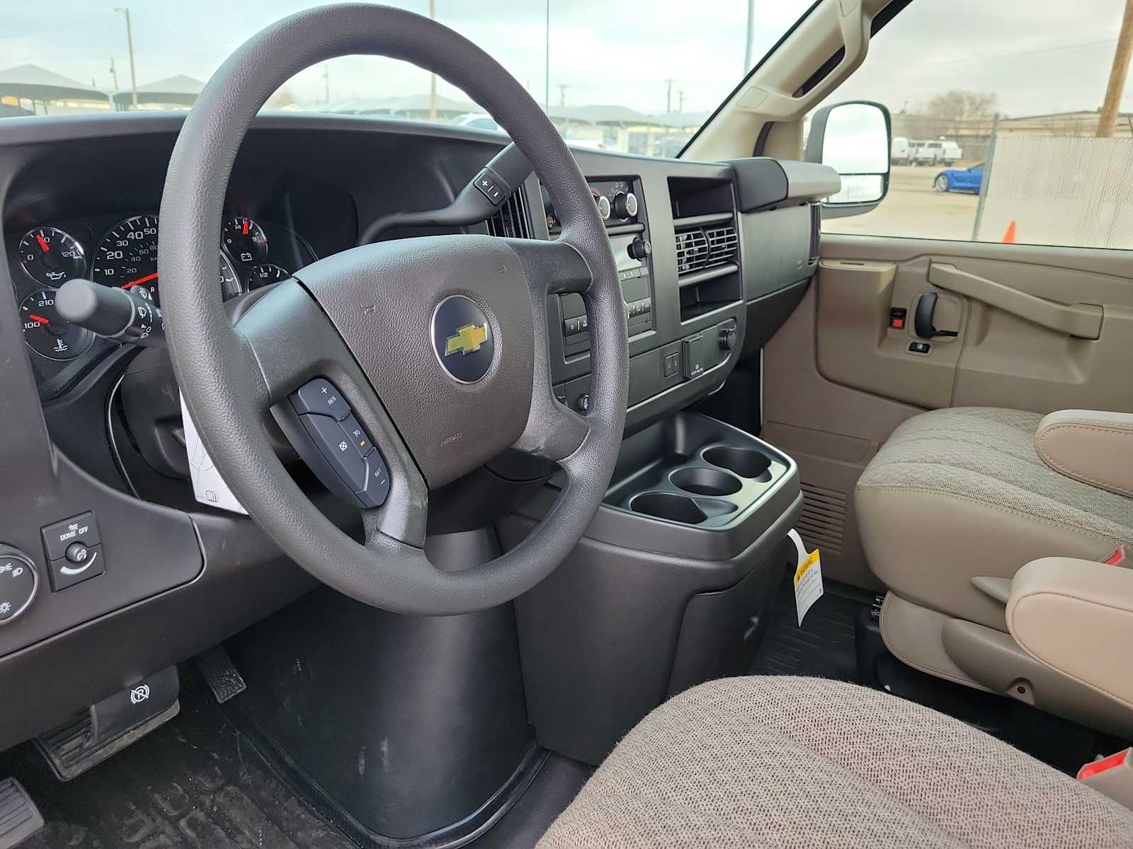 Thumbnail: 2026 Chevrolet Express - 10