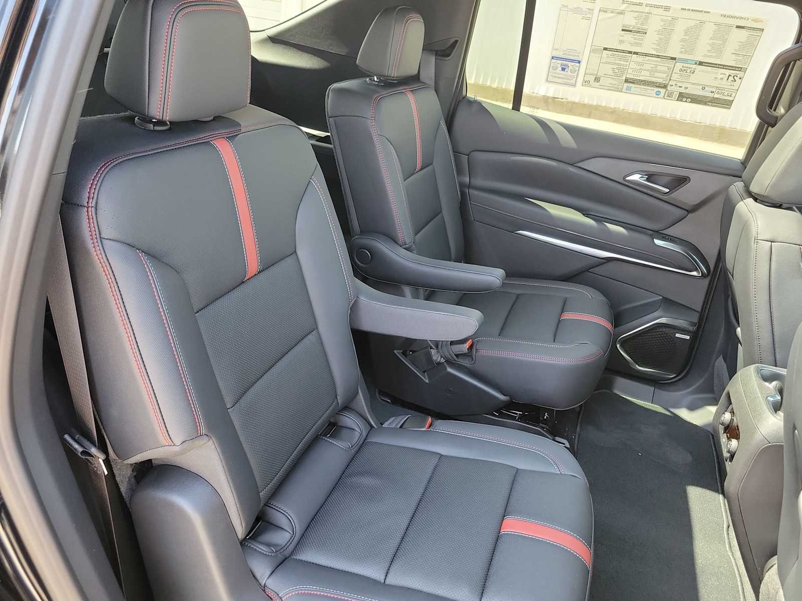 Thumbnail: 2026 Chevrolet Traverse - 17