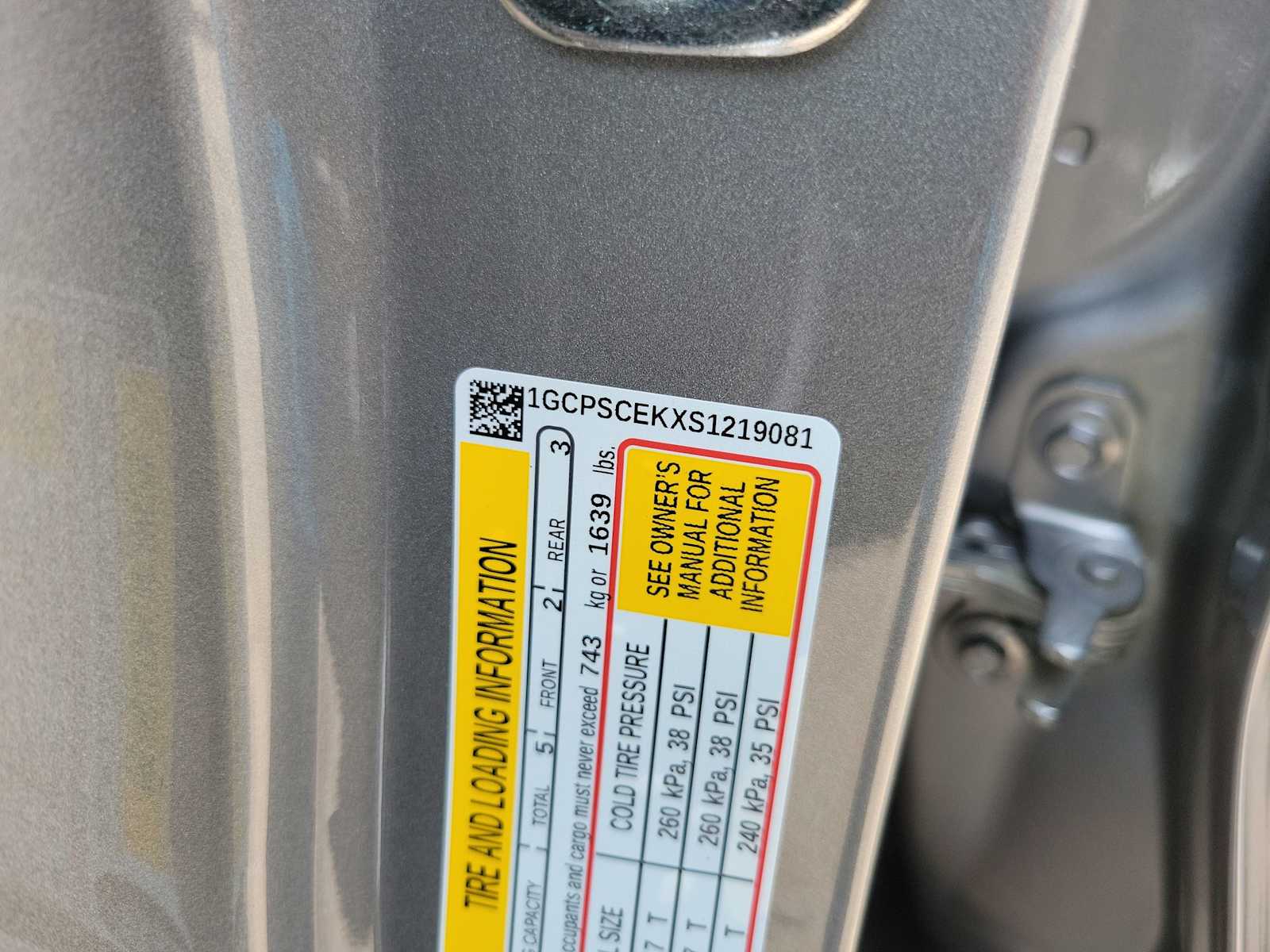 Thumbnail: 2025 Chevrolet Colorado - 29