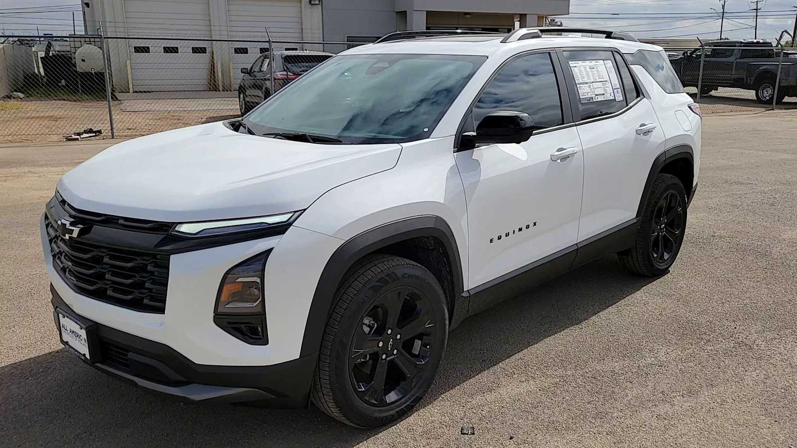 Thumbnail: 2026 Chevrolet Equinox - 4