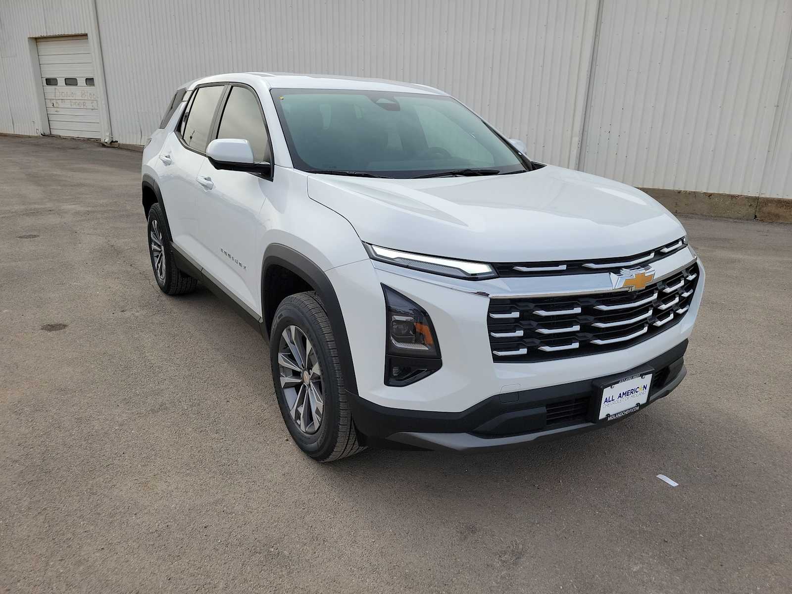 Thumbnail: 2026 Chevrolet Equinox - 2