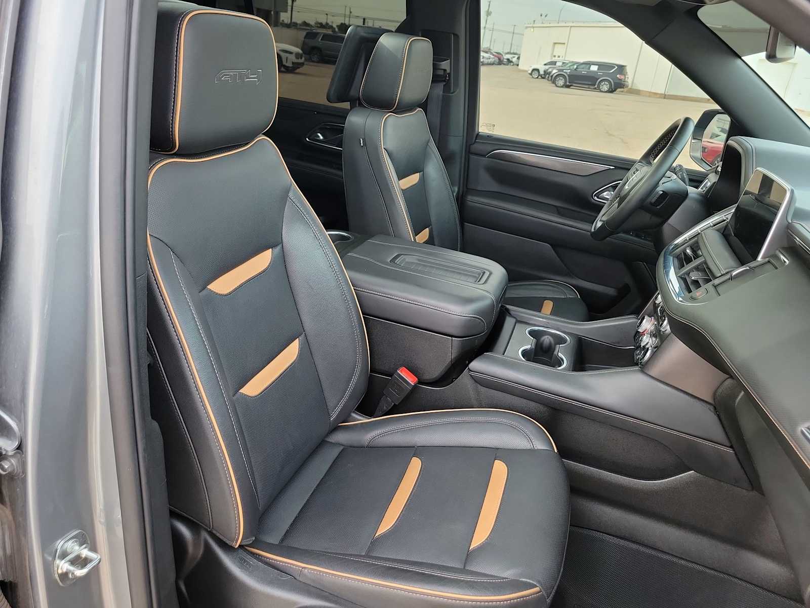 Thumbnail: 2023 GMC Yukon - 18