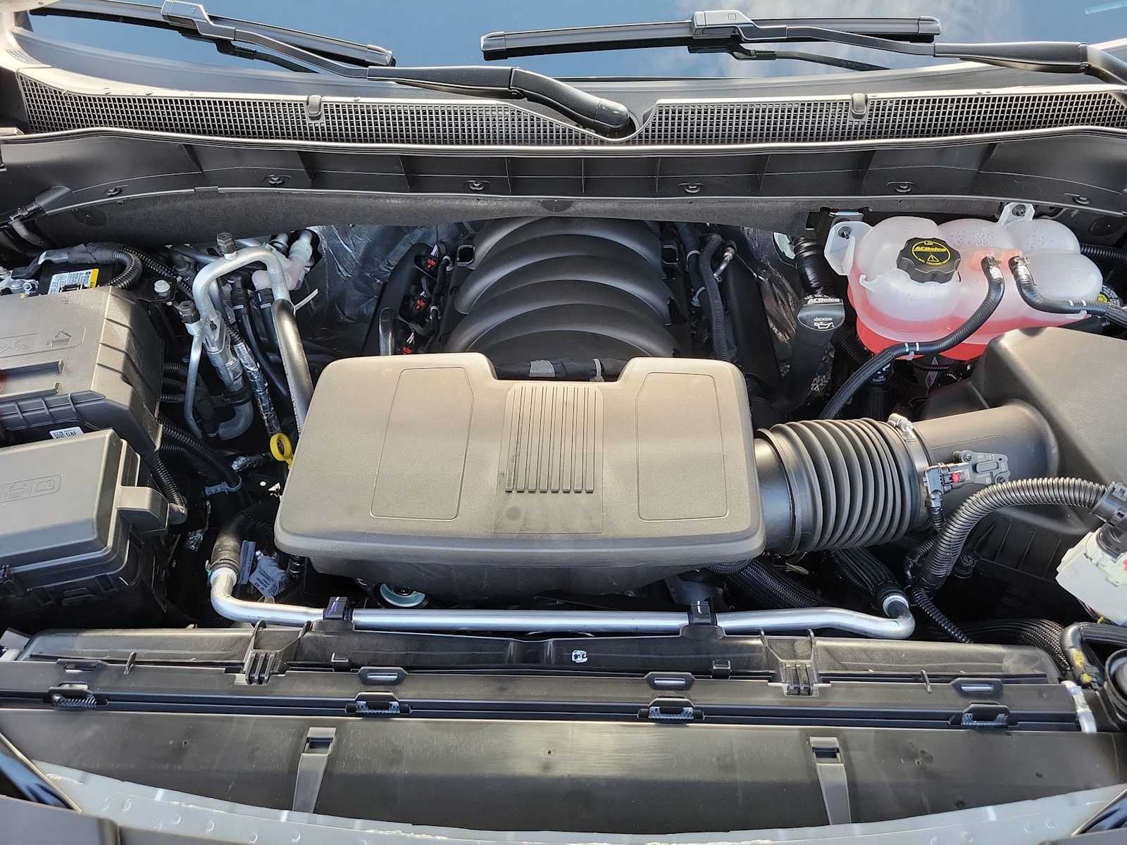 Thumbnail: 2026 Chevrolet Tahoe - 13